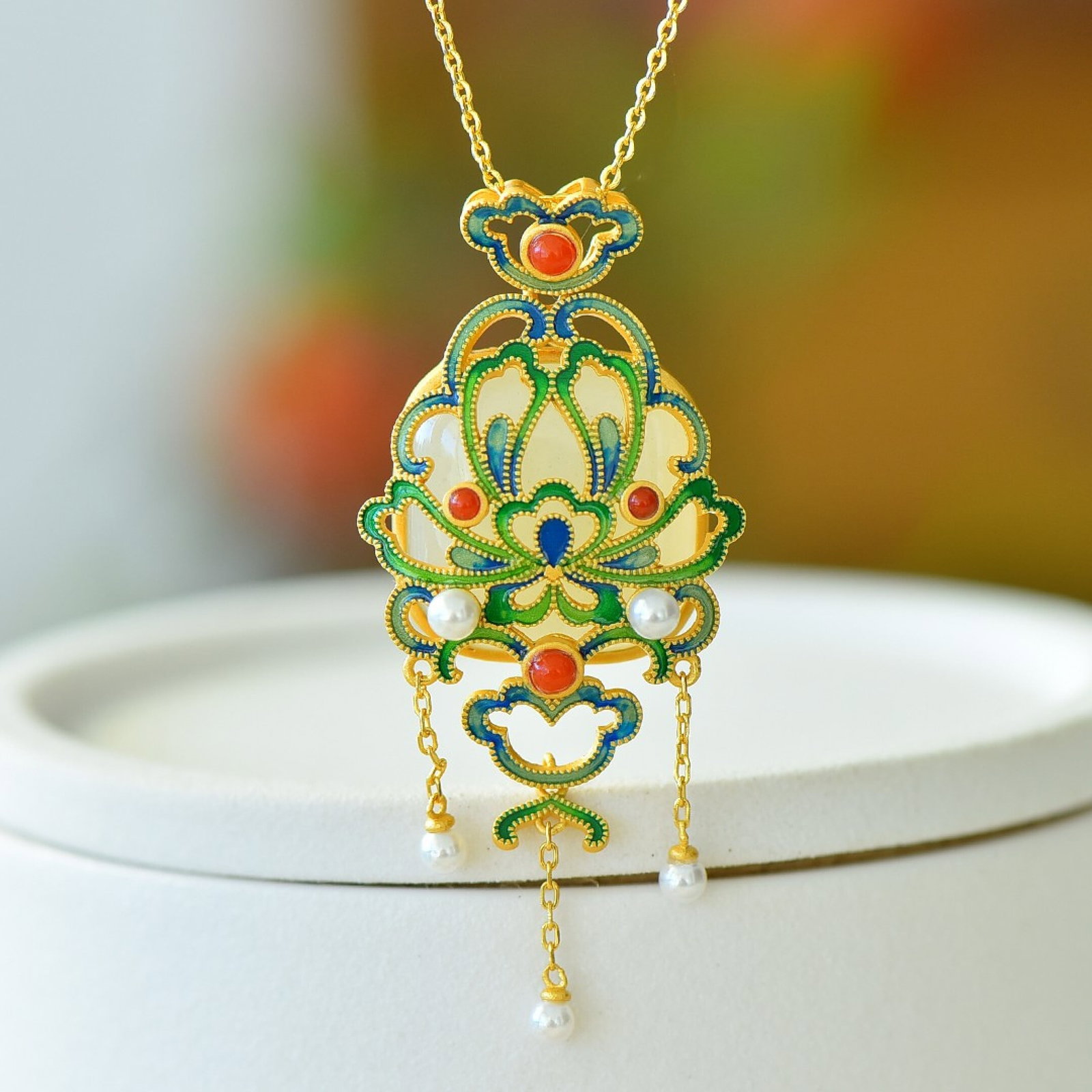 An Exquisite Sterling Silver-Gold Plated Inlaid White Jade Enamel Pendant,Inlaid Pearl: An Exquisite Sterling Silver-Gold Plated Inlaid White Jade Enamel Pendant,Inlaid Pearl 纯银镀金镶白玉珐琅吊坠,嵌珍珠