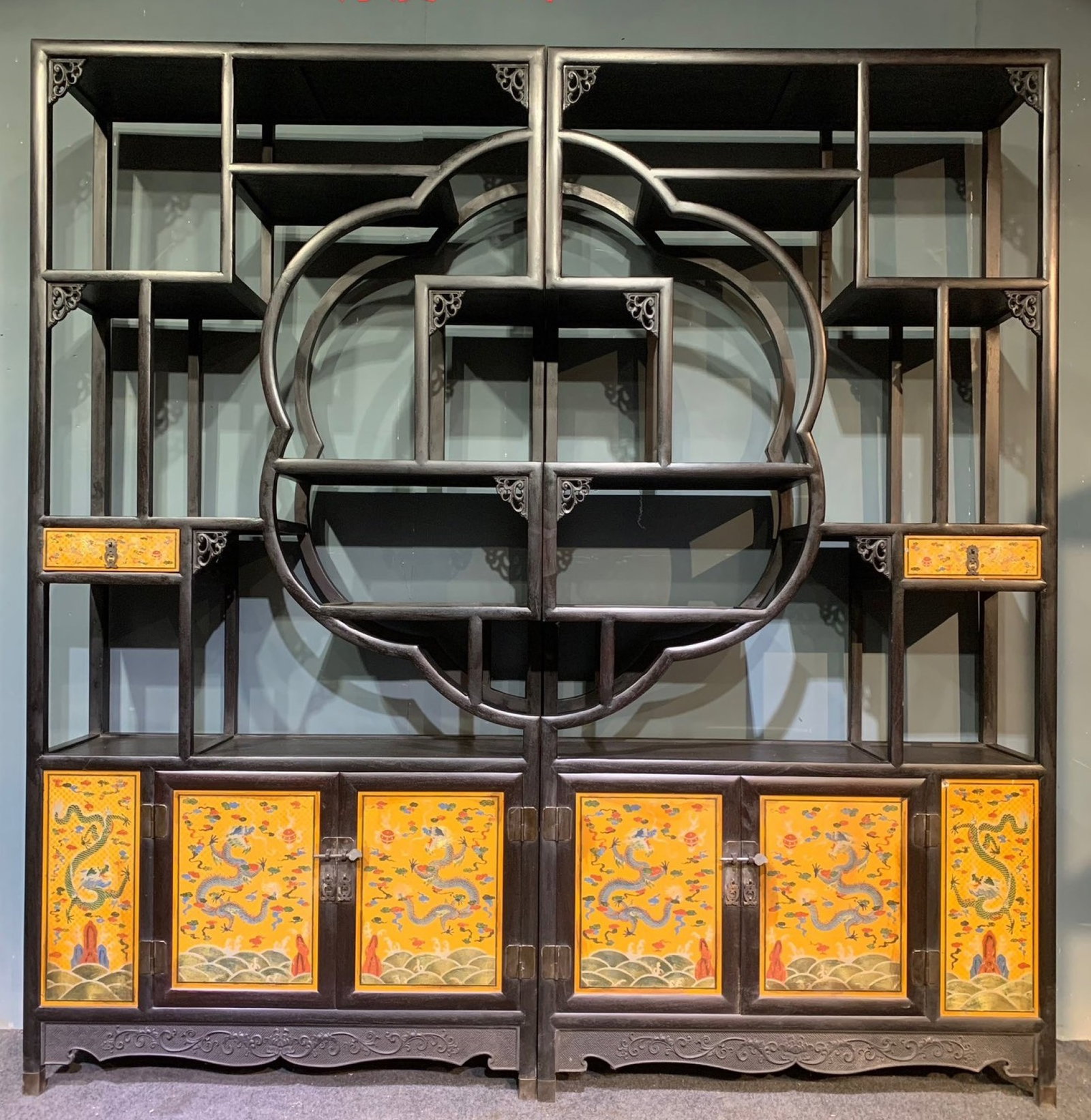 A Huge Zitanwood Auspicious Cloud and Dragon Pattern Shelf,With Poem (1 of 9)