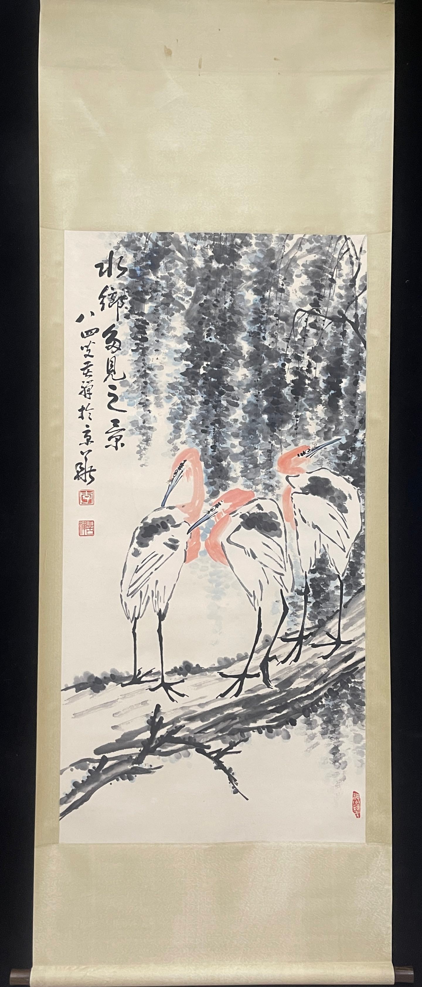 A Chinese Vertical Scroll Ink Painting of Crane on Paper,Li Kuchan: A Chinese Vertical Scroll Ink Painting of Crane on Paper,Li Kuchan,Size:26.8inx53.9in 一幅中国水墨鹤图立轴,李苦禅