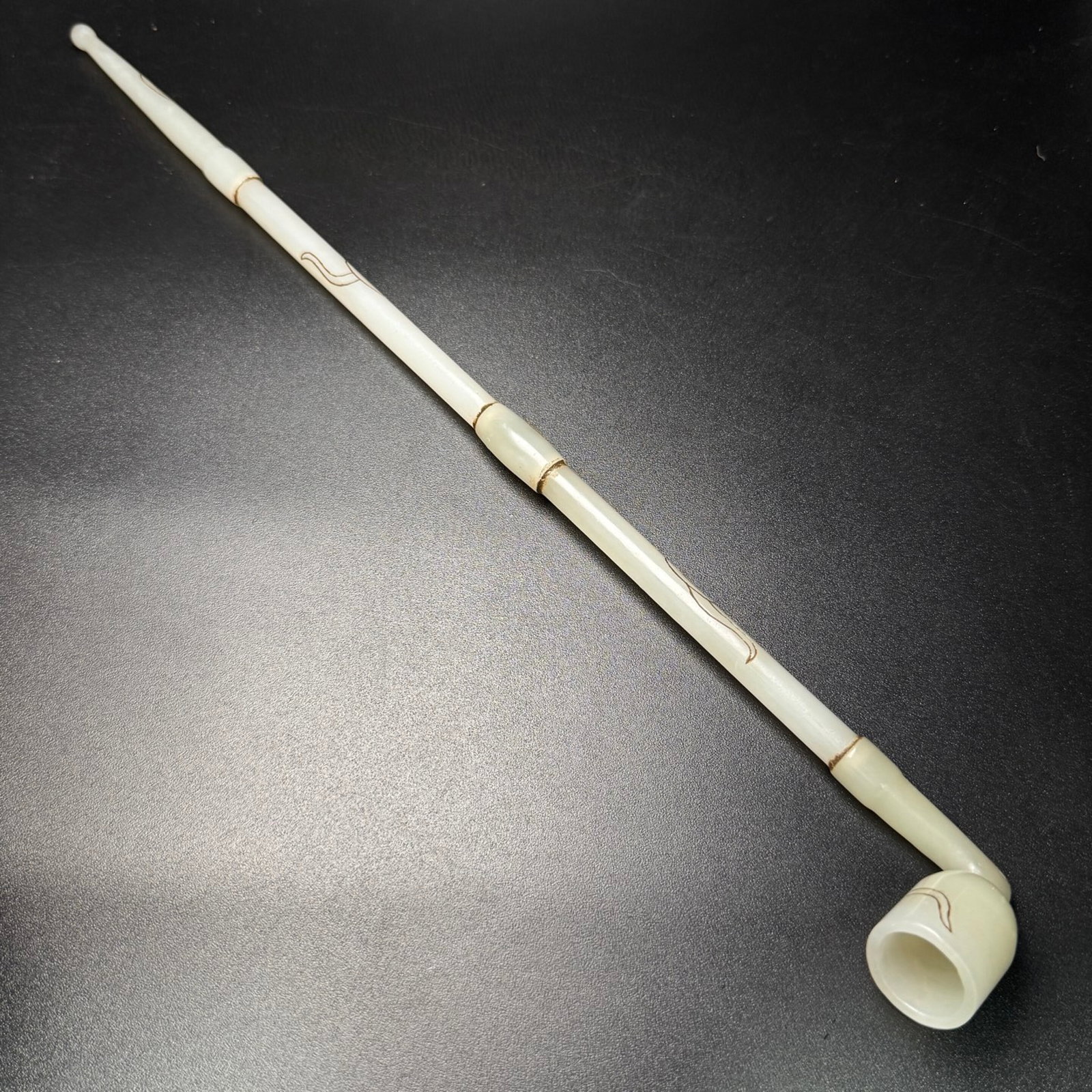 An Exquisite White Jade Auspicious Cloud Pattern Ornament - 2