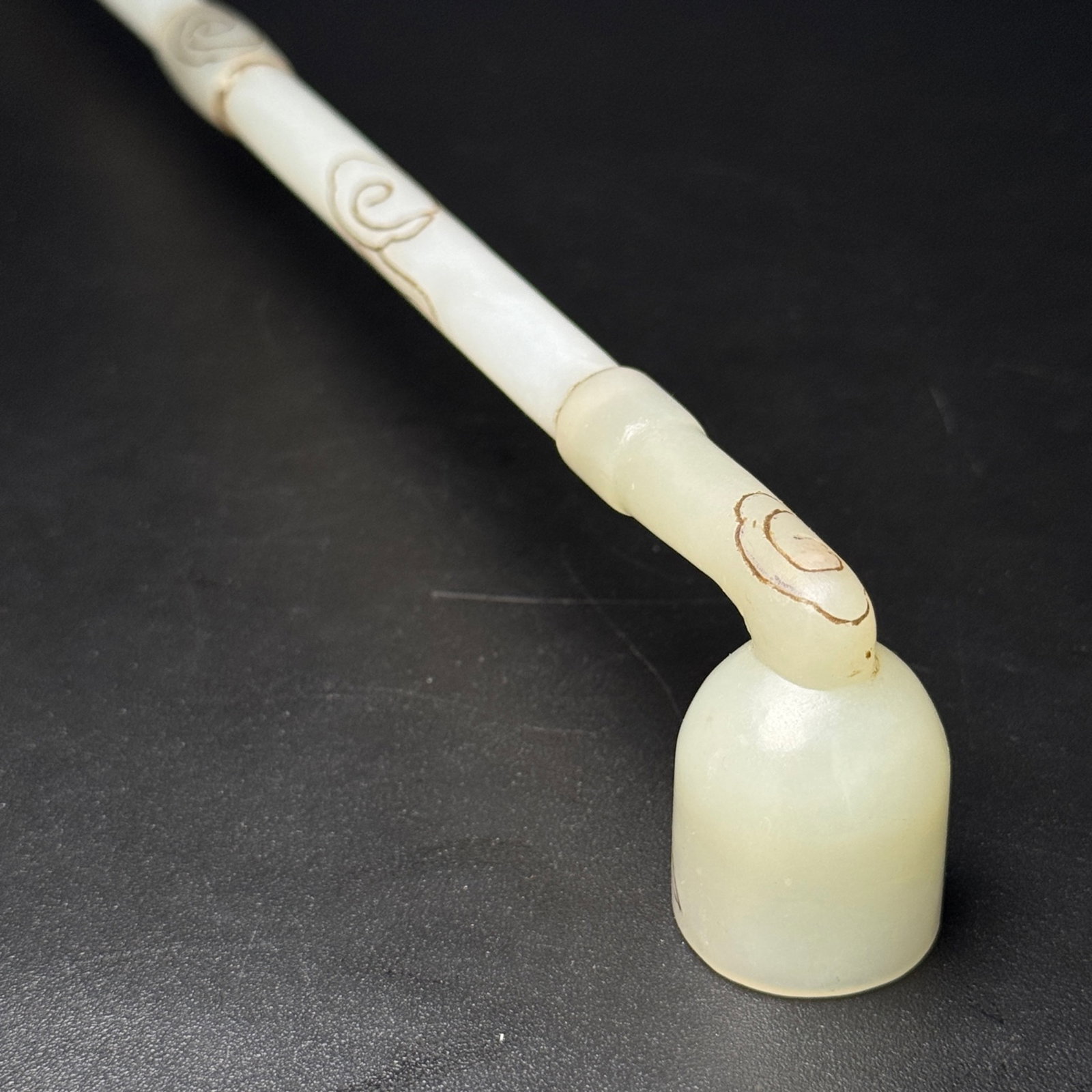 An Exquisite White Jade Auspicious Cloud Pattern Ornament - 5