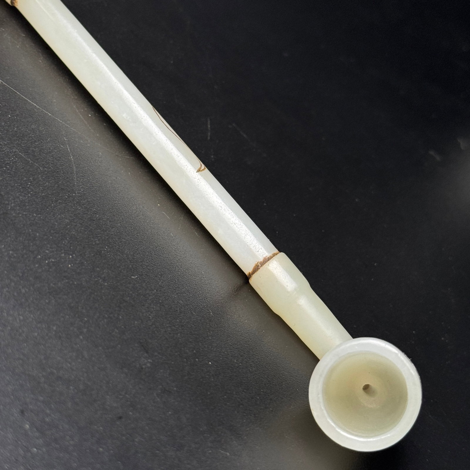 An Exquisite White Jade Auspicious Cloud Pattern Ornament - 6