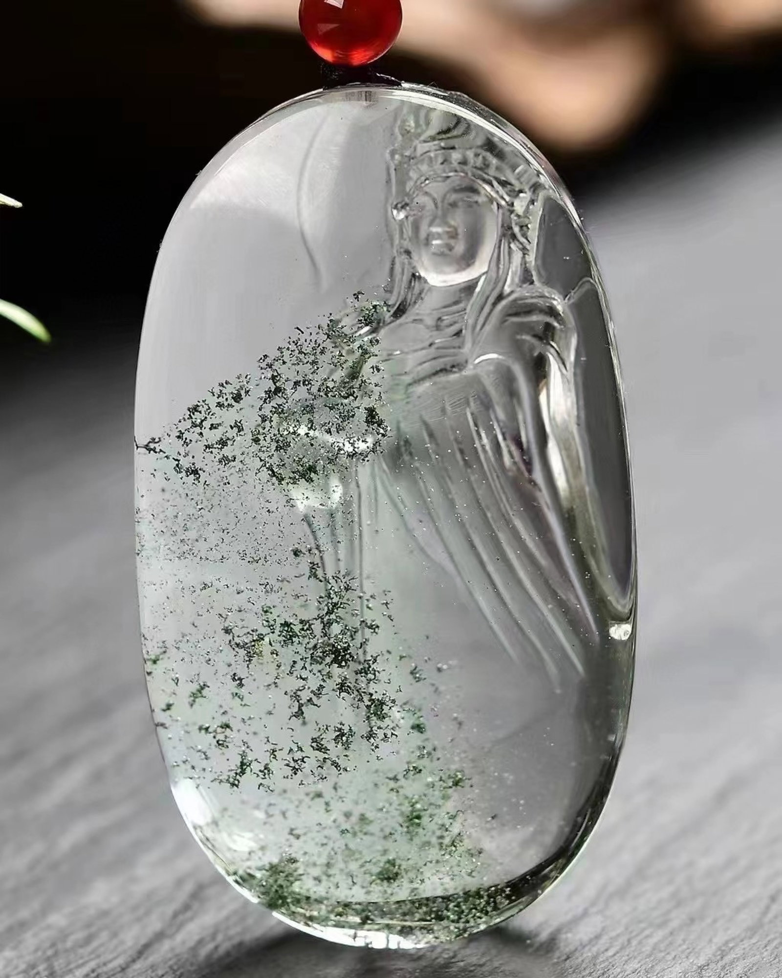 An Exquisite Crystal Figure Pattern Pendant - 3