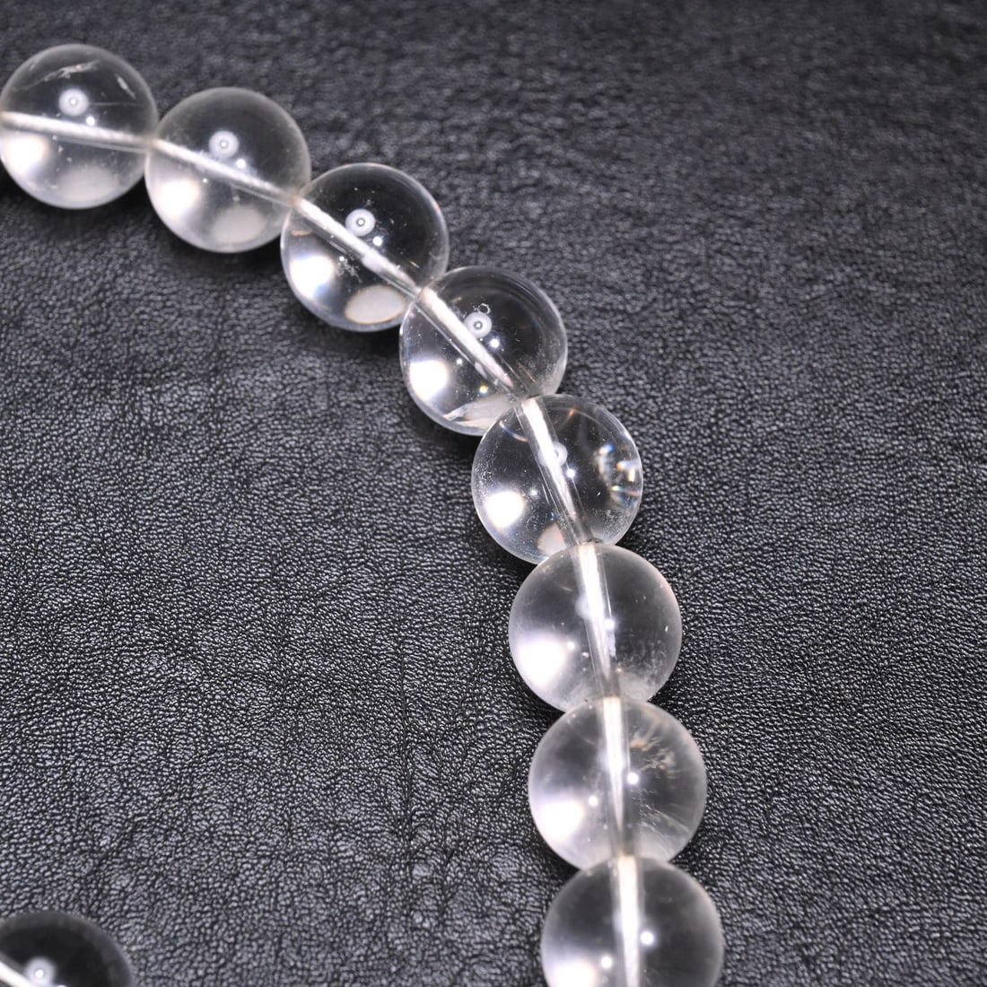 An Exquisite Crystal Bracelets - 3