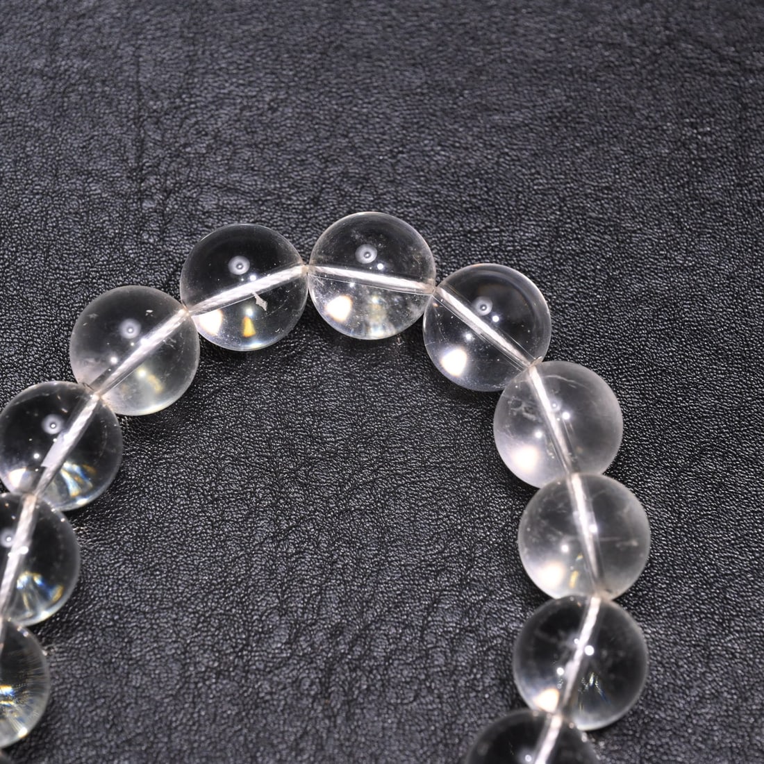 An Exquisite Crystal Bracelets - 9