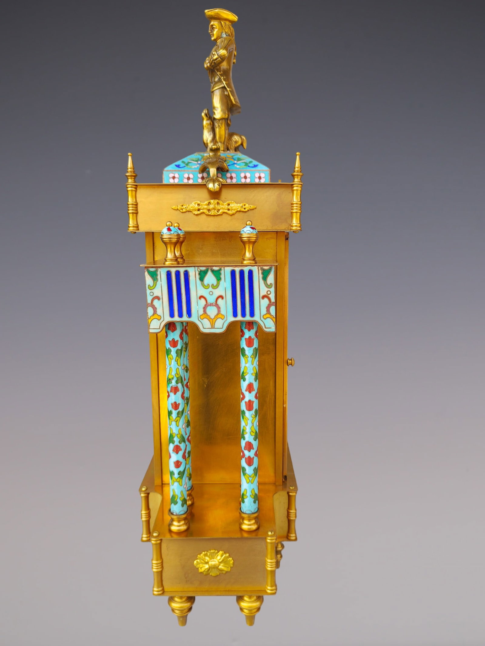 An Exquisite Gilt Bronze Lotus Pattern Clock - 3