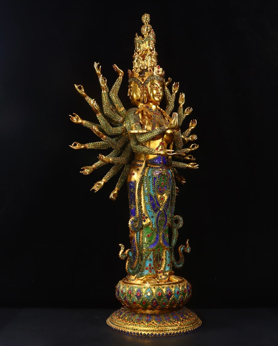 An Exquisite Gilt Bronze Inlaid Gems Statue of Thousand-hand Guanyin - 4