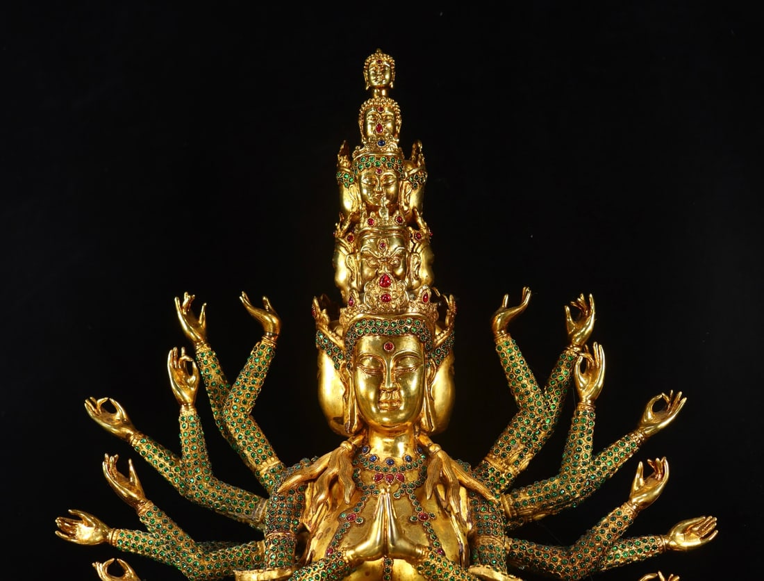 An Exquisite Gilt Bronze Inlaid Gems Statue of Thousand-hand Guanyin - 6