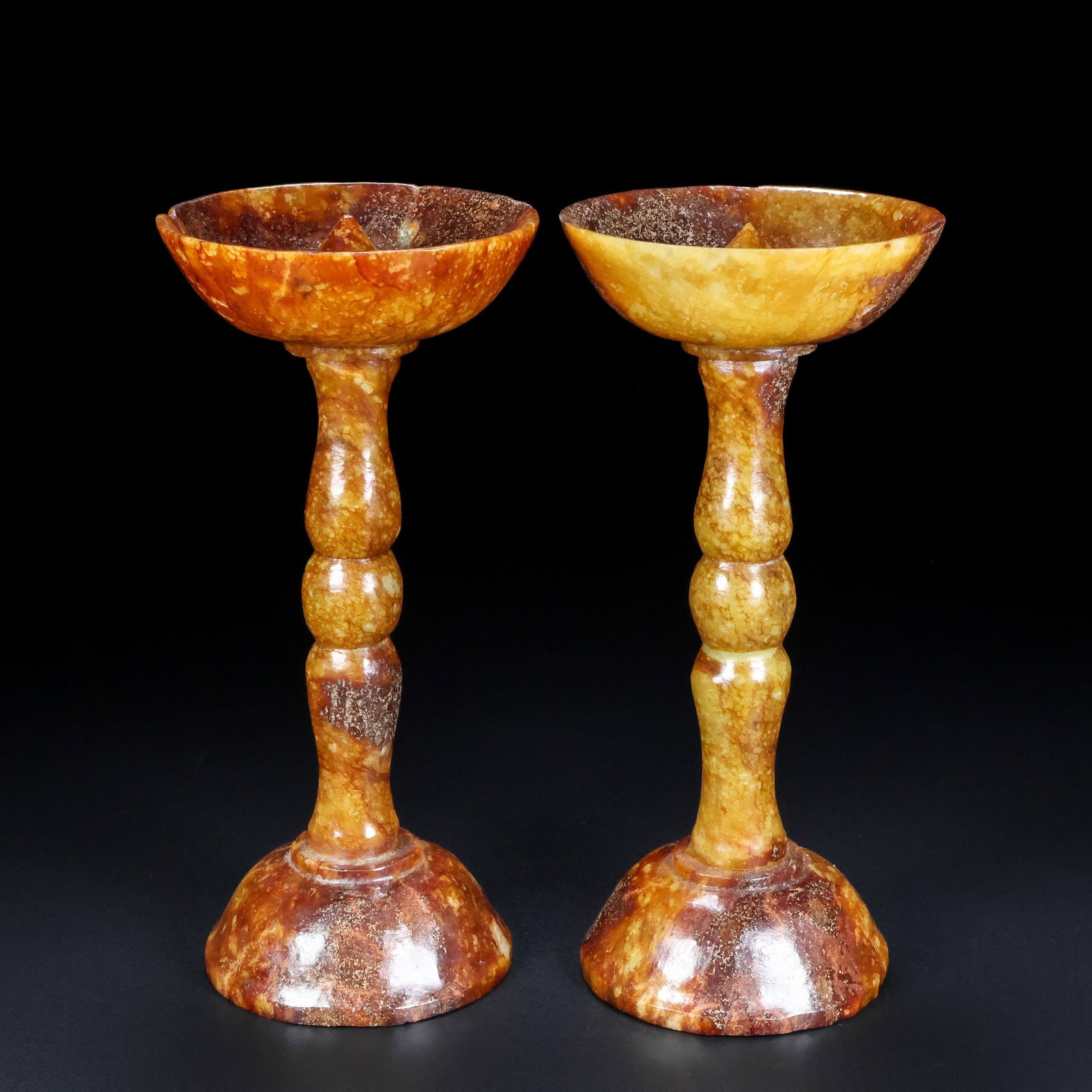 A Pair of Exquisite White Jade Candlestick (1 of 9)