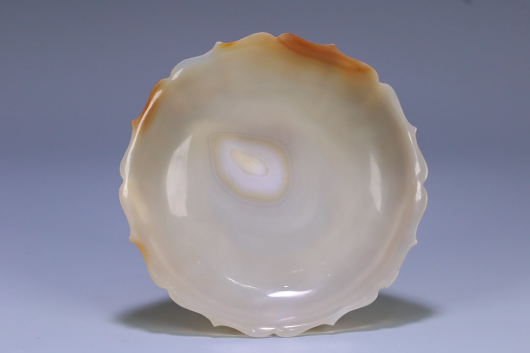 An Exquisite Agate Plate - 4