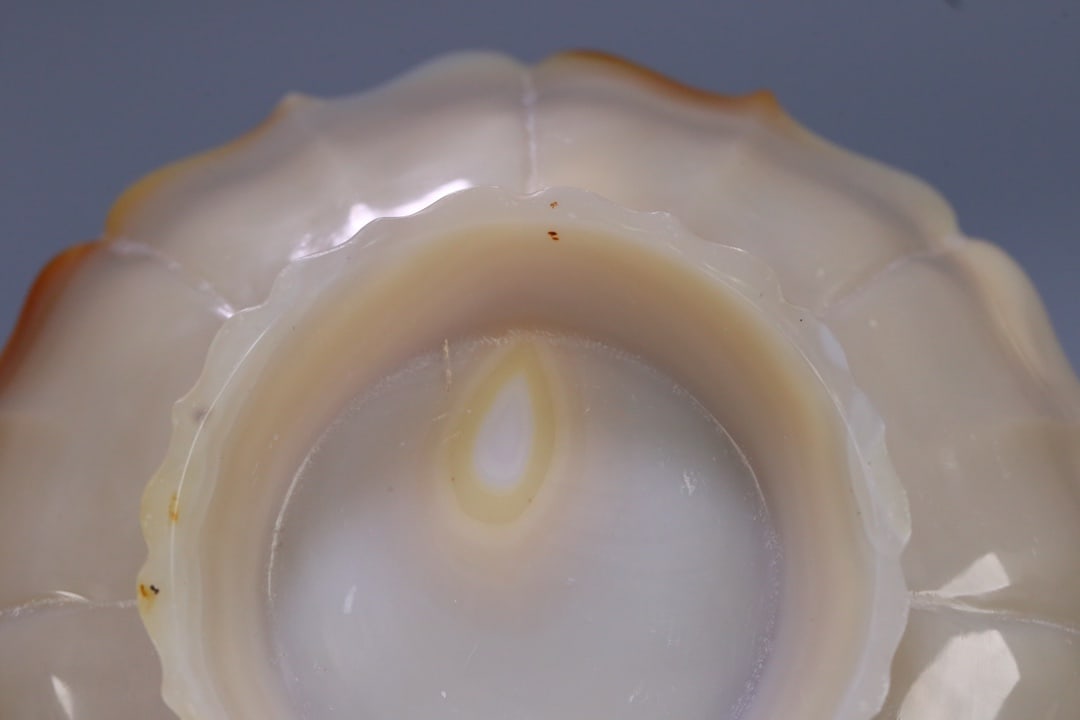 An Exquisite Agate Plate - 8