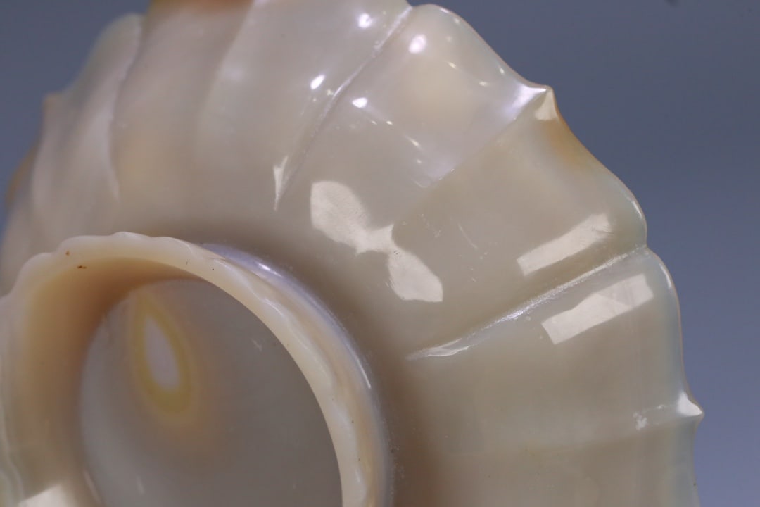 An Exquisite Agate Plate - 9
