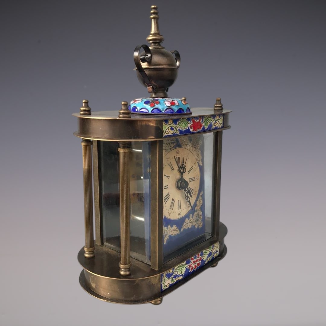An Exquisite Bronze Lotus Pattern Clock - 7