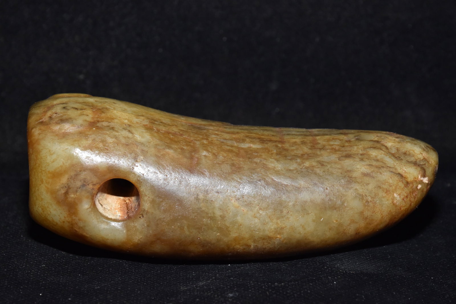 An Exquisite Hemo Jade Cicada Ornament (1 of 6)