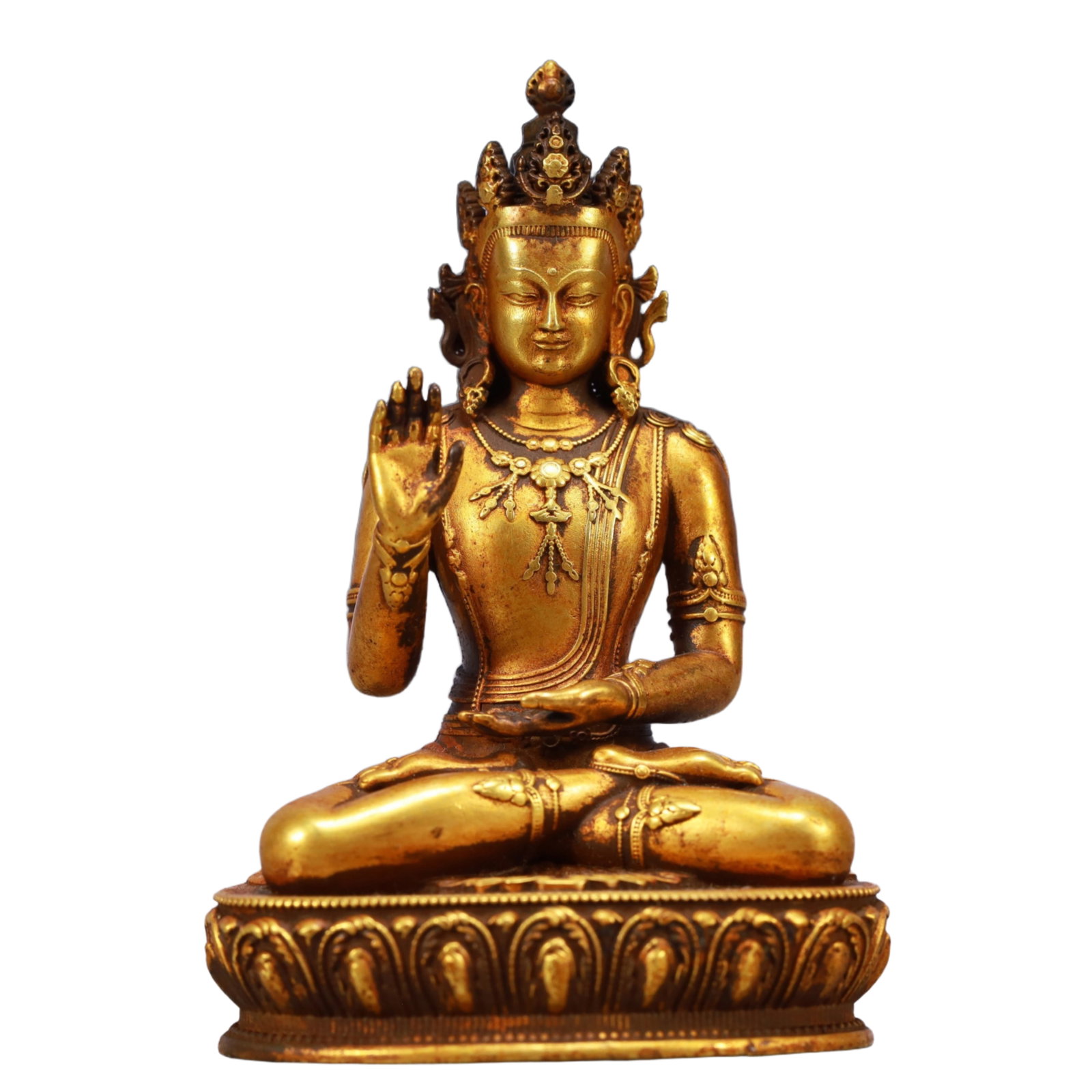 A Solemn Gilt Bronze Statue of Avalokitesvara: A Solemn Gilt Bronze Statue of Avalokitesvara,Ming Dynasty, China,Yongle Six-character Mark,Size:2.8inx2inx3.9in,Weight:579g 铜鎏金观音像,中国明&#