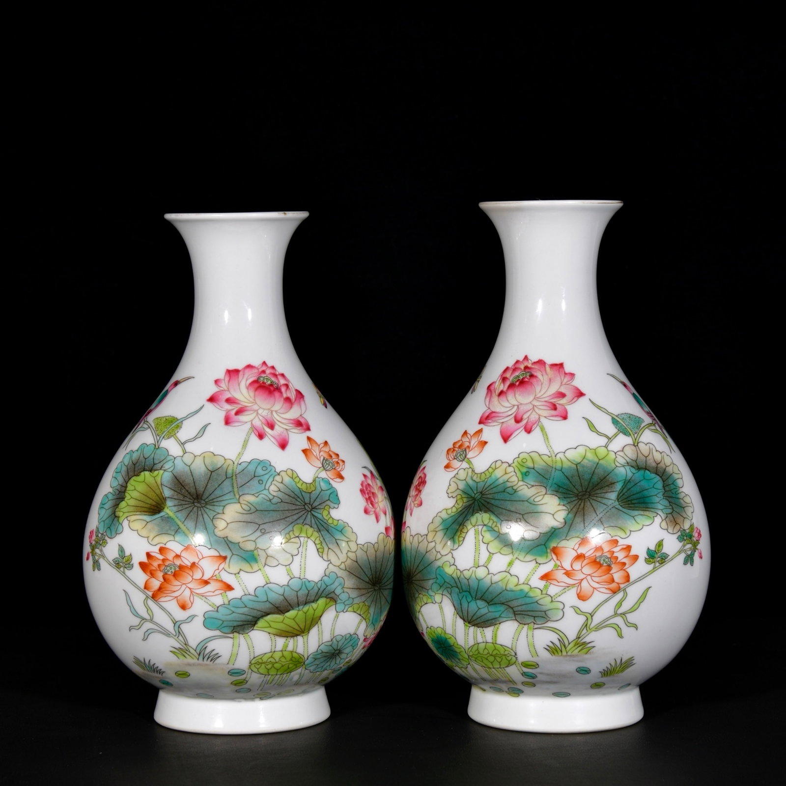 A Pair of Exquisite Enamel Lotus Pattern Vases,With Poem: A Pair of Exquisite Enamel Lotus Pattern Vases,With Poem,Qing Dynasty,China,Yongzheng Four-character Mark,Size:9.4inx5.9in 一对珐琅彩荷花纹瓶,