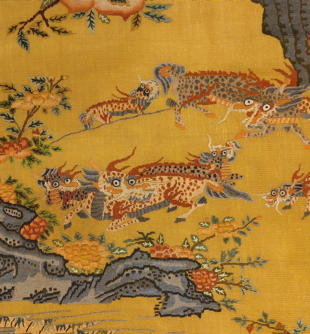 Exquisitely embroidered unicorn pattern four-stripe screen - 4