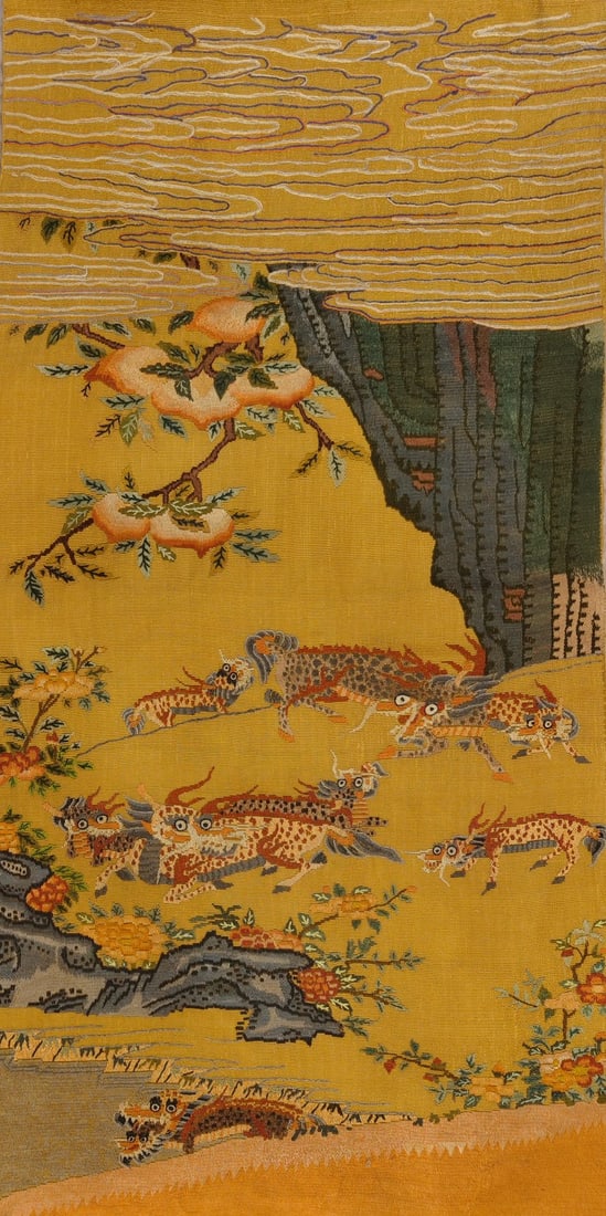 Exquisitely embroidered unicorn pattern four-stripe screen - 6