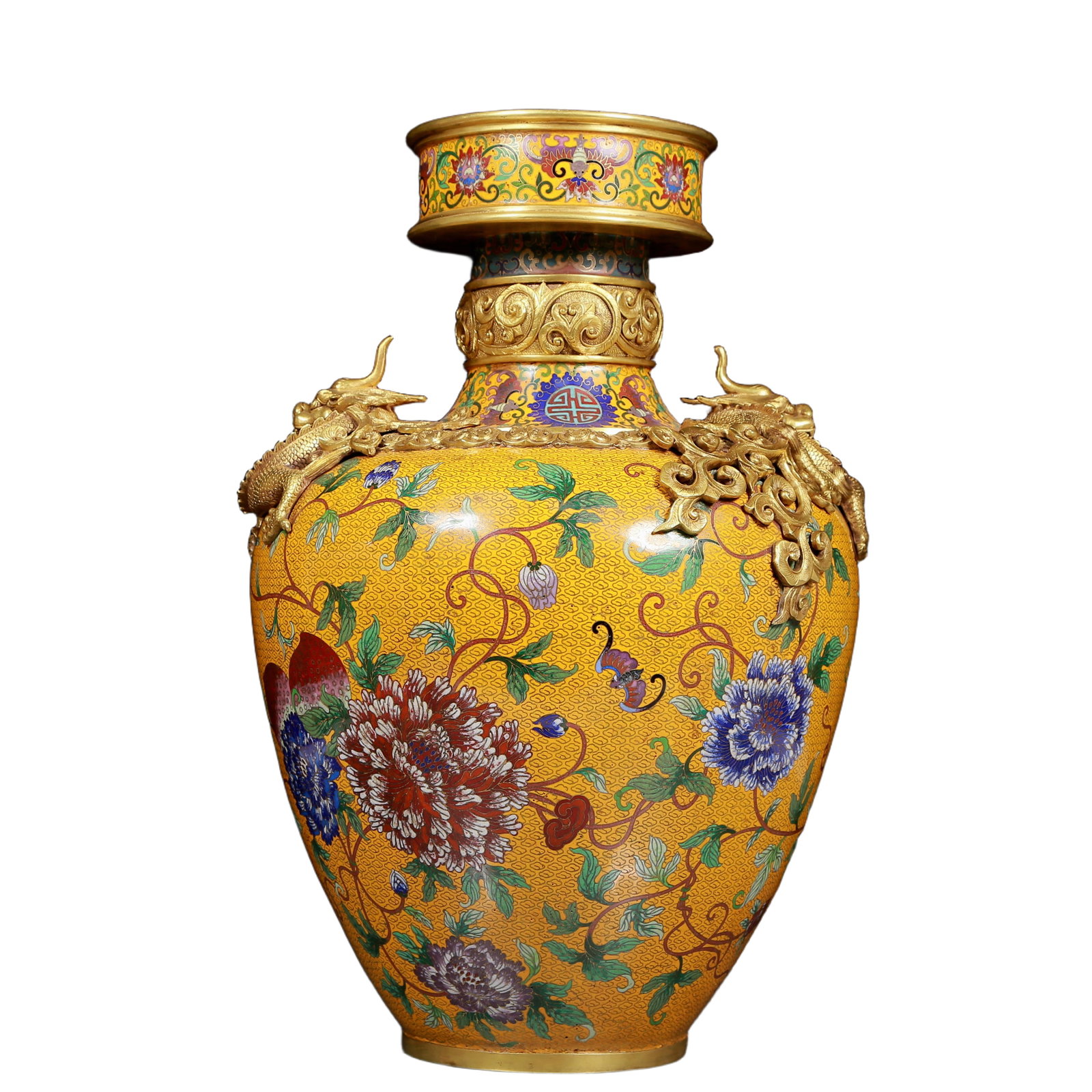 A Huge Cloisonne Lotus Pattern Dragon-Ears Vase: A Huge Cloisonne Lotus Pattern Dragon-Ears Vase,Qing Dynasty, China,Qianlong Four-character Mark,Size:13inx19.5in,Weight:15.20kg 景泰蓝缠枝花卉纹龙