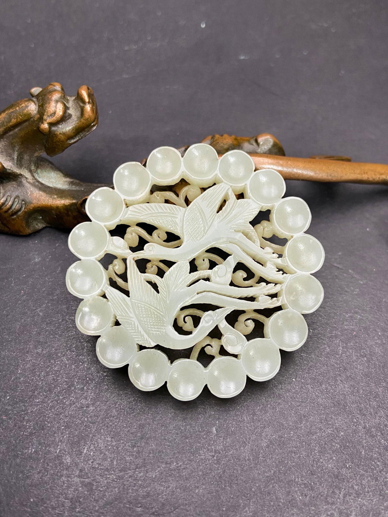 An Exquisite White Jade Crane Pattern Pendant: An Exquisite White Jade Crane Pattern Pendant,Qing Dynasty,China,Size:53mmx6mm,Weight:29g 白玉鹤纹挂件,中国清代