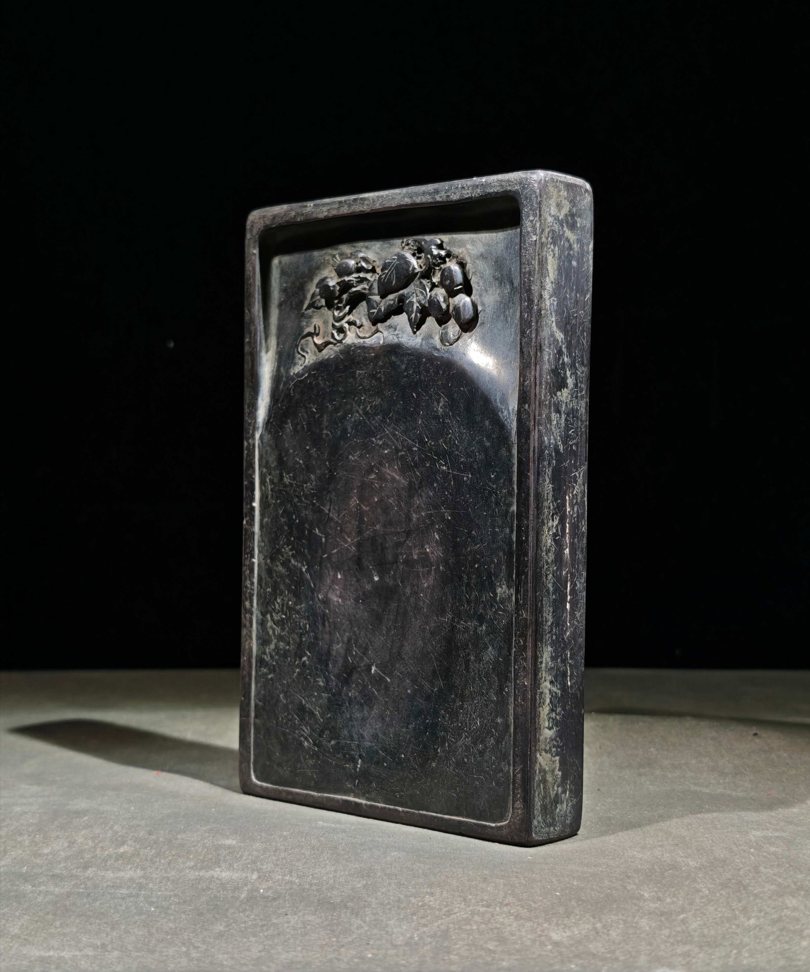 An Exquisite Grapes Pattern Inkstone,With Poem - 2