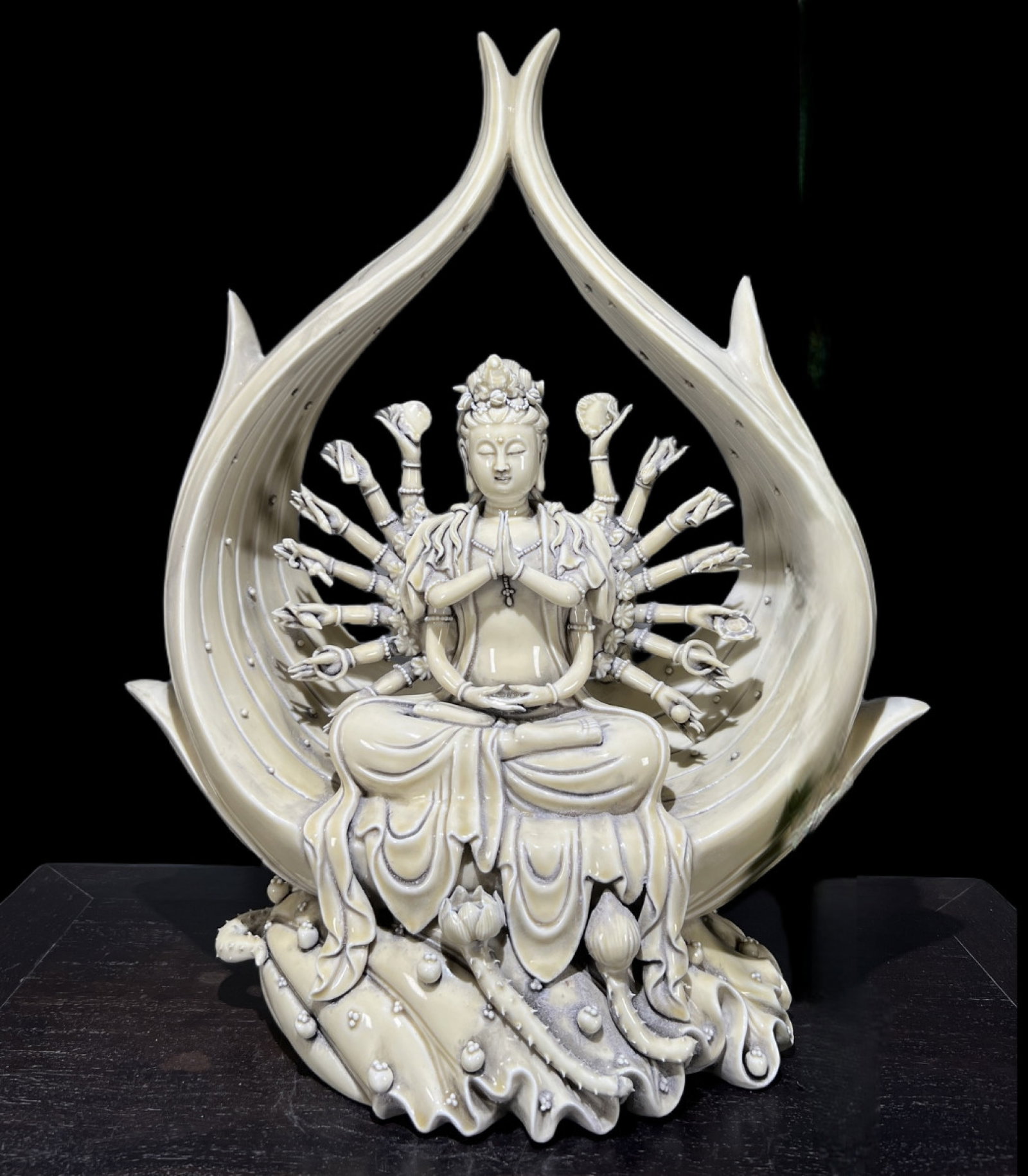 A Solemn Blance-De-Chine Statue of Thousand-hand Guanyin: A Solemn Blance-De-Chine Statue of Thousand-hand Guanyin,Qing Dynasty, China,Size:19.7in 德化瓷千手观音像,中国清代
