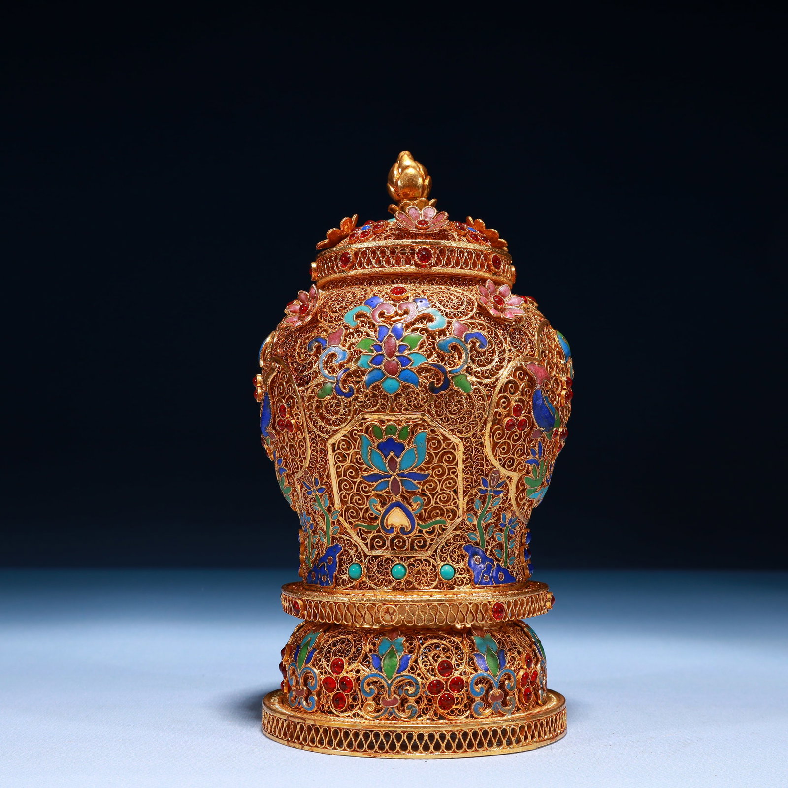 An Exquisite Filigree and Gilding Lotus Pattern Vase,Inlaid Gems: An Exquisite Filigree and Gilding Lotus Pattern Vase,Inlaid Gems,Qing Dynasty,China,Qianlong Four-character Mark,Size:4.3inx8.3in,Weight:650g 掐丝鎏金缠枝莲&#