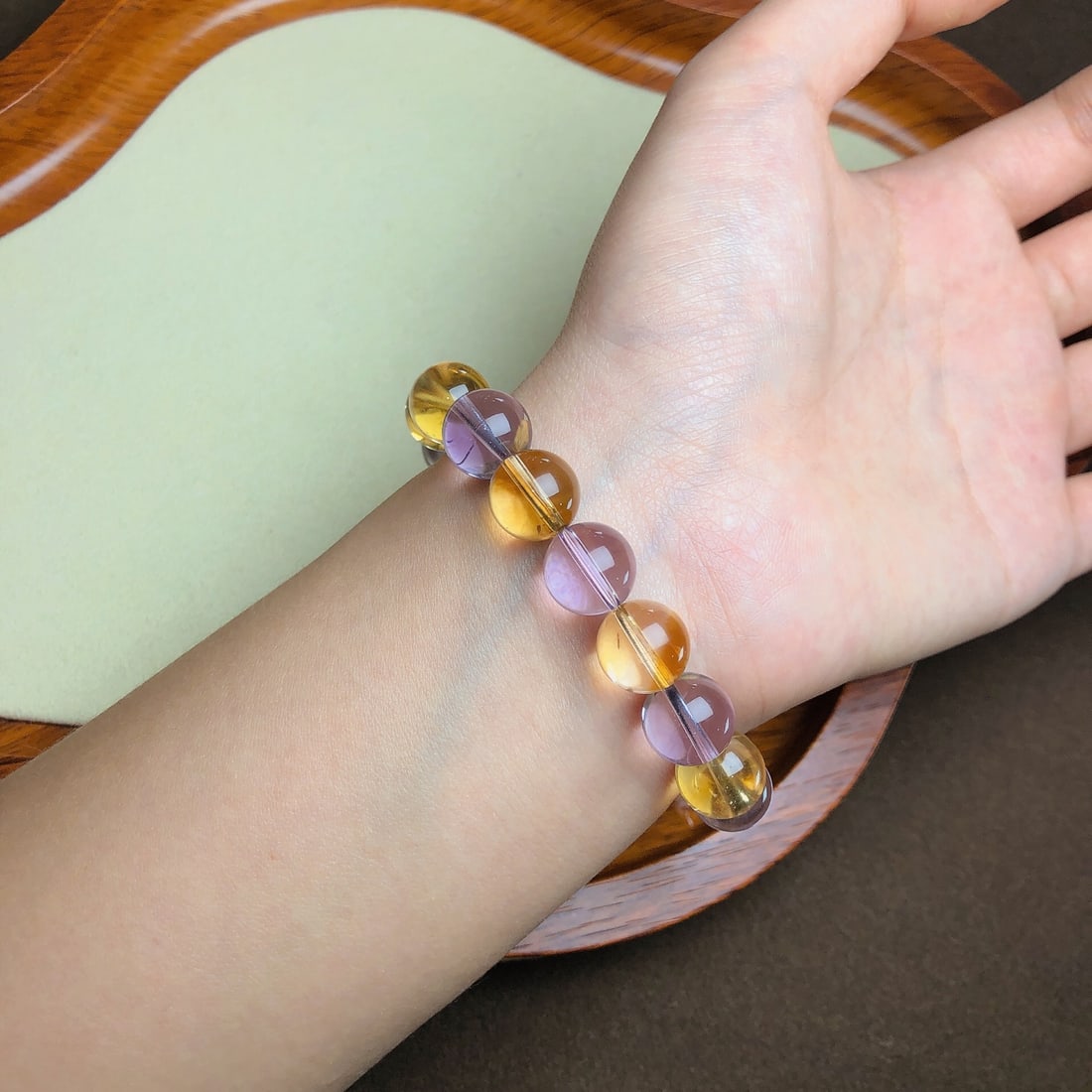An Exquisite Crystal Bracelets - 6