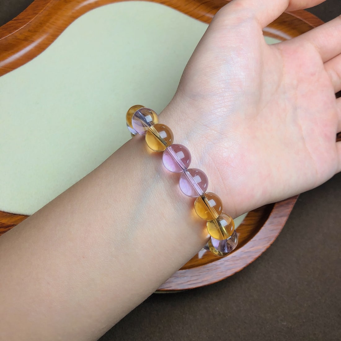An Exquisite Crystal Bracelets - 7