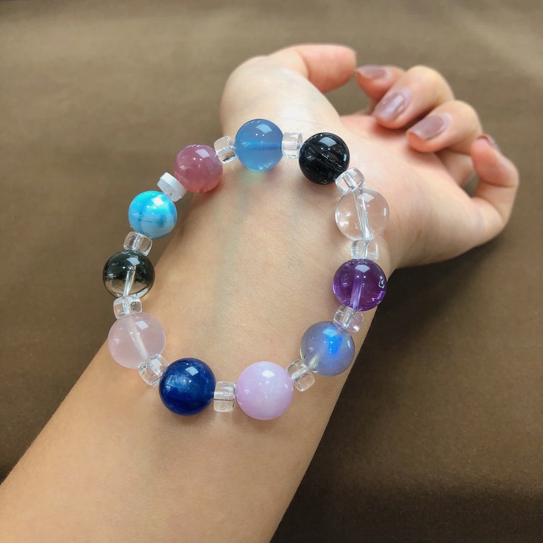 An Exquisite Crystal Bracelets - 4