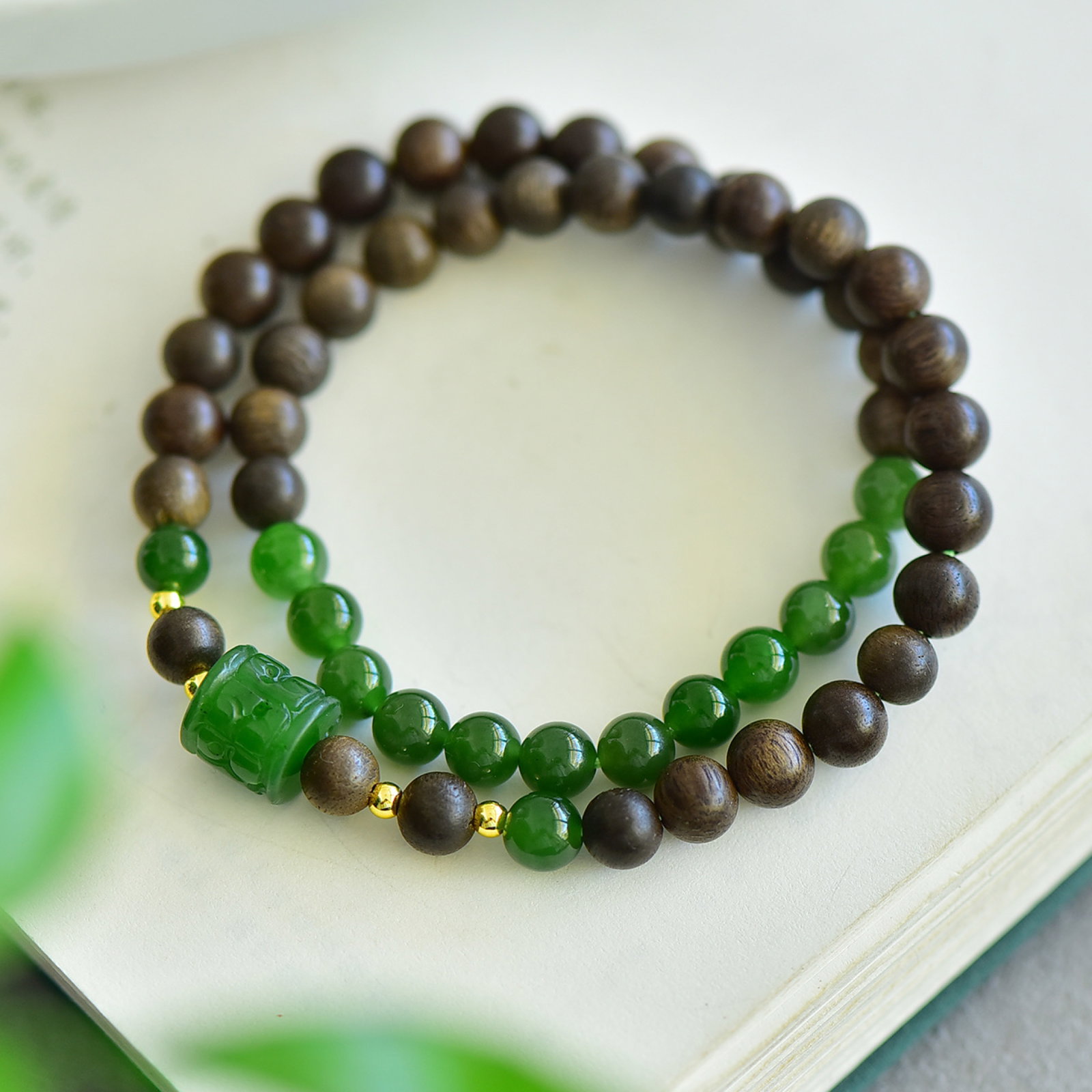 An Exquisite Jasper Eaglewood Bracelets - 2
