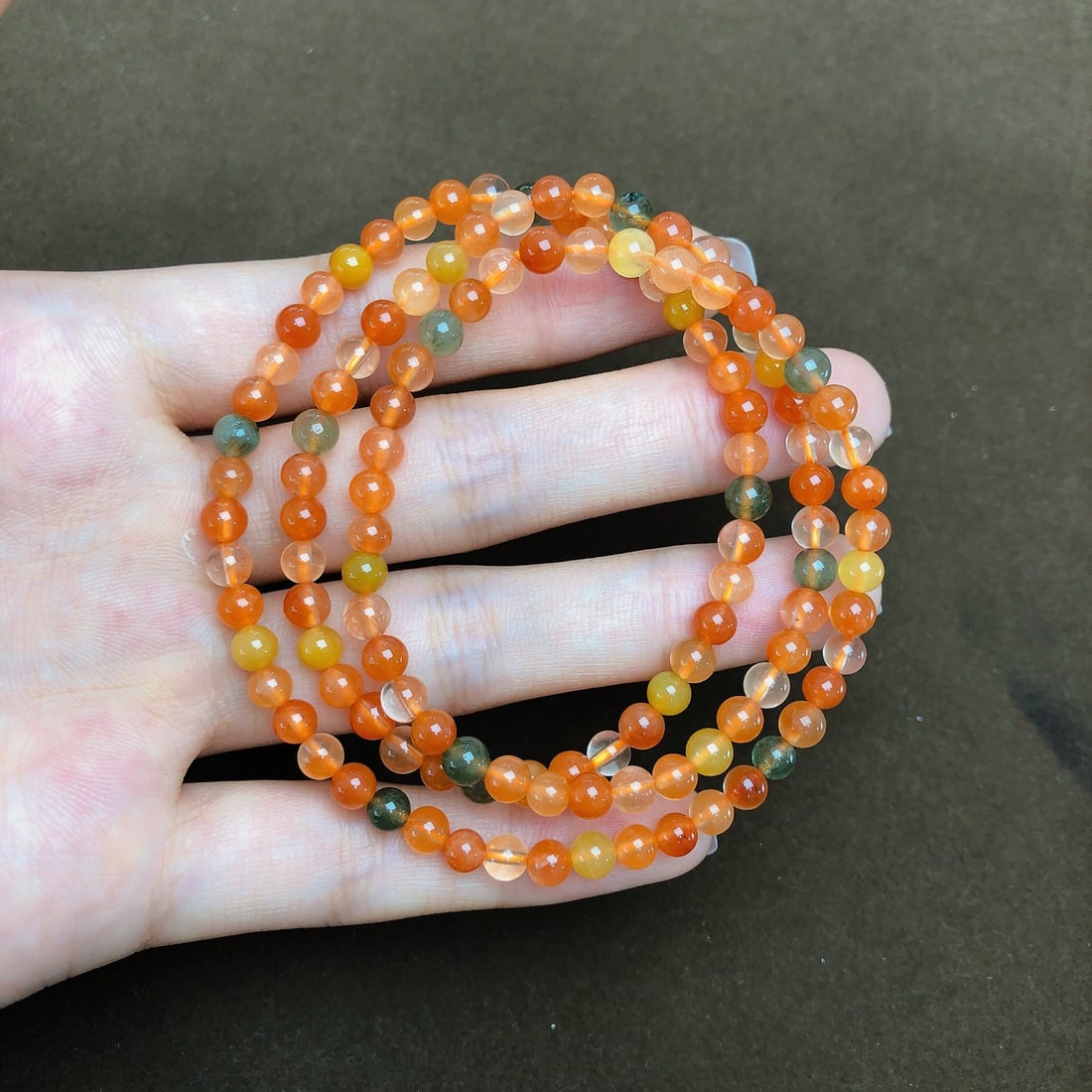 An Exquisite Crystal Bracelets: An Exquisite Crystal Bracelets,Size:4.8mm, Weight:17.1g 水晶手串