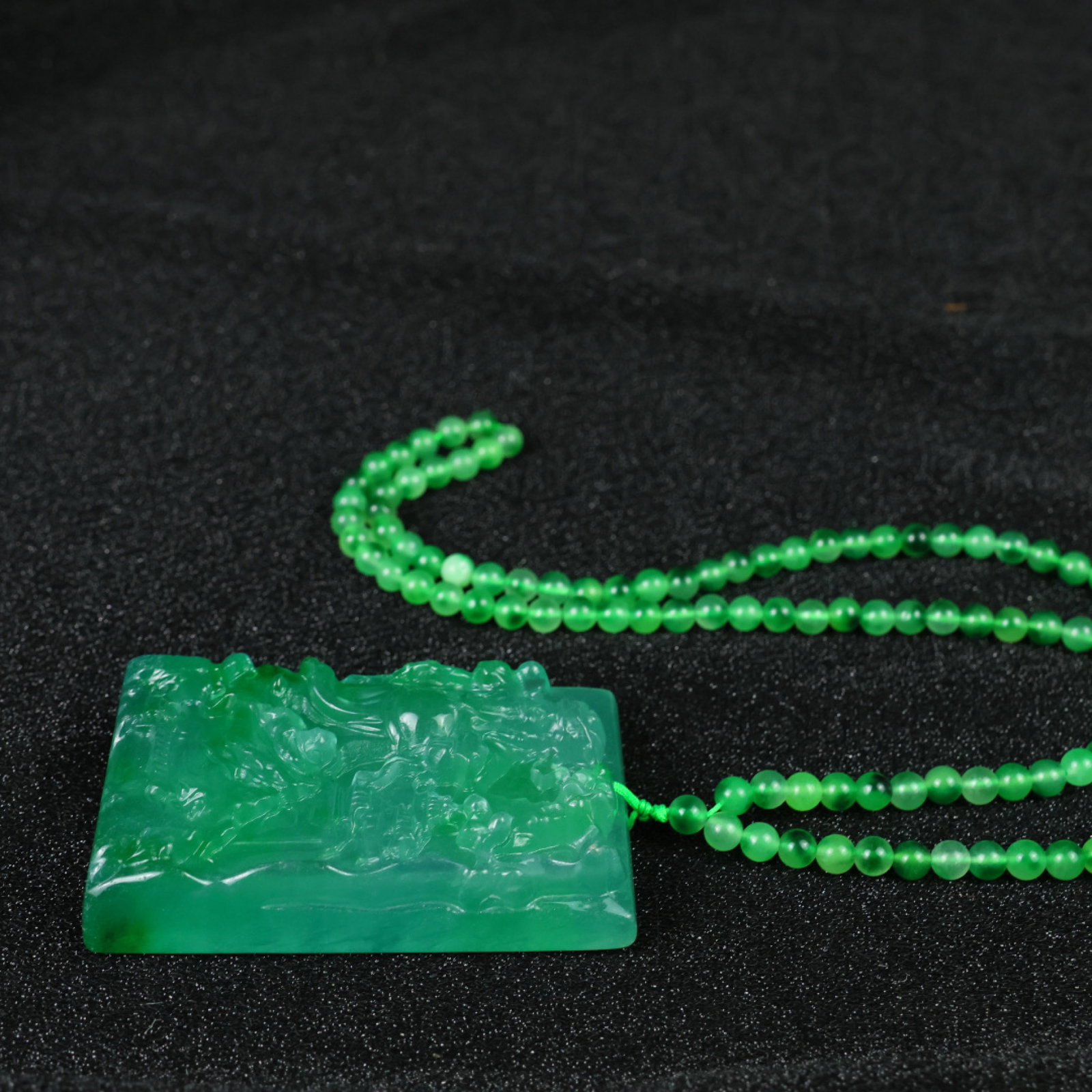 An Exquisite Jadeite Mammon Pattern Pendant - 6