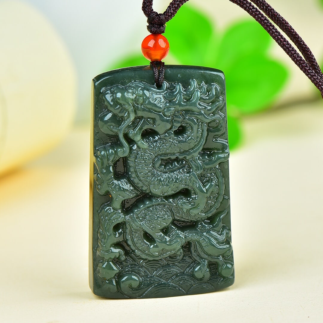 An Exquisite Sapphire Dragon Pattern Pendant - 2
