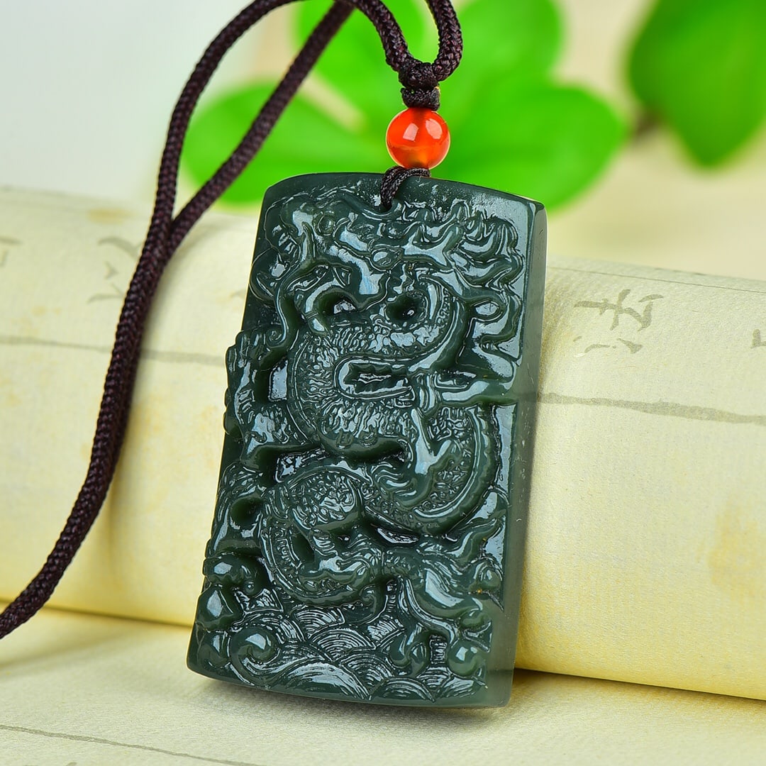 An Exquisite Sapphire Dragon Pattern Pendant - 4