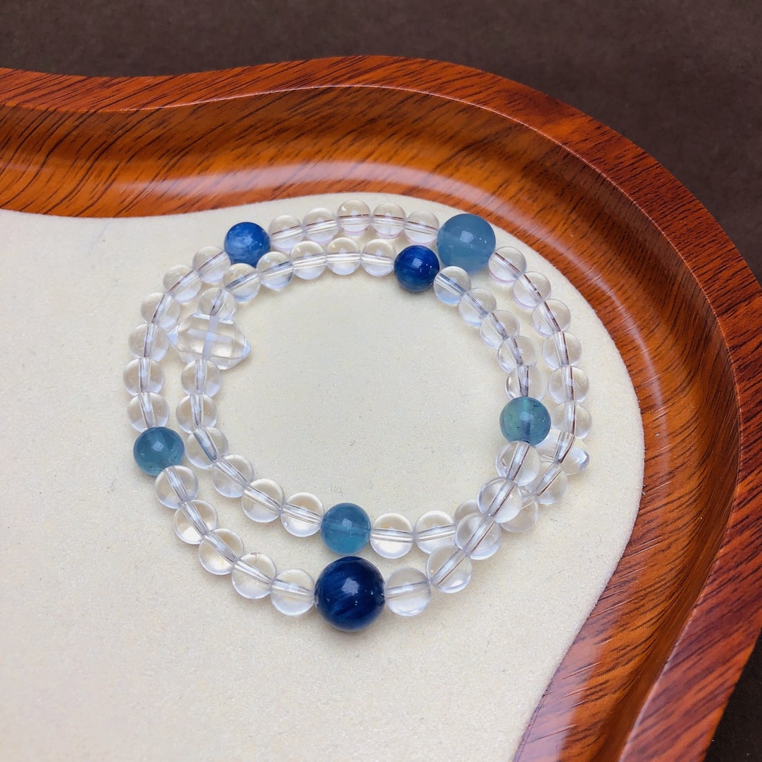 An Exquisite Crystal Bracelets - 8
