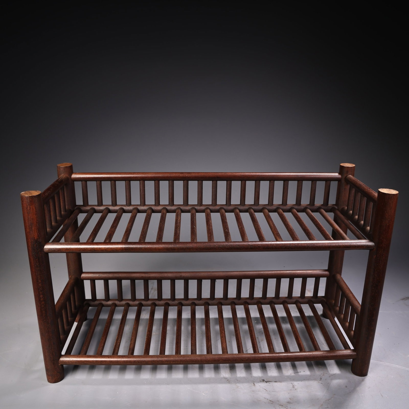 An Exquisite Redwood Double-layer Shelves: An Exquisite Redwood Double-layer Shelves,Qing Dynasty,China,Size:5.1inx8.7inx14.2in,Weight:450g 红木双层置物架,中国清代