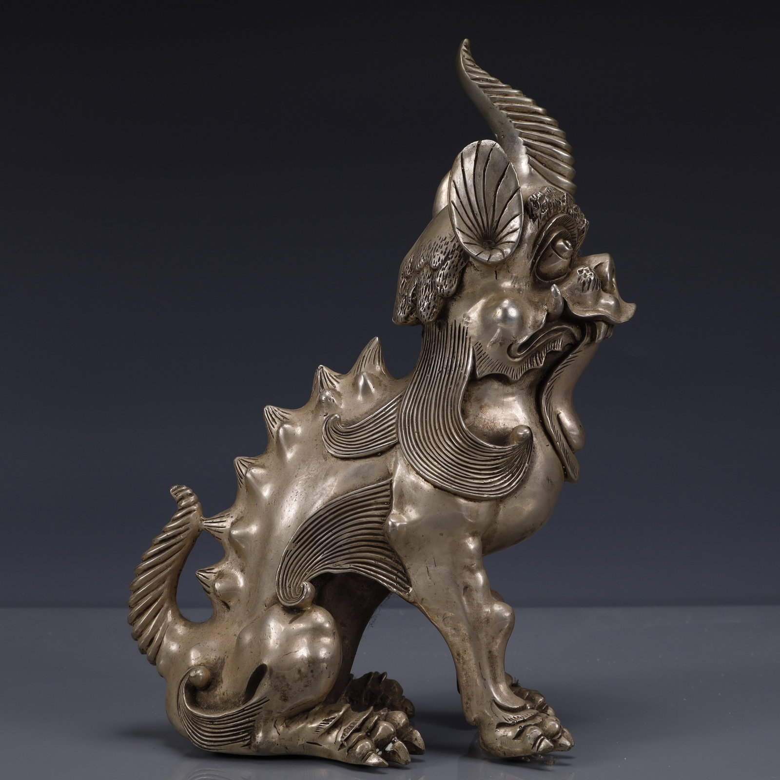 An Exquisite Silver-Plated Bronze Unicorn Ornament (1 of 14)