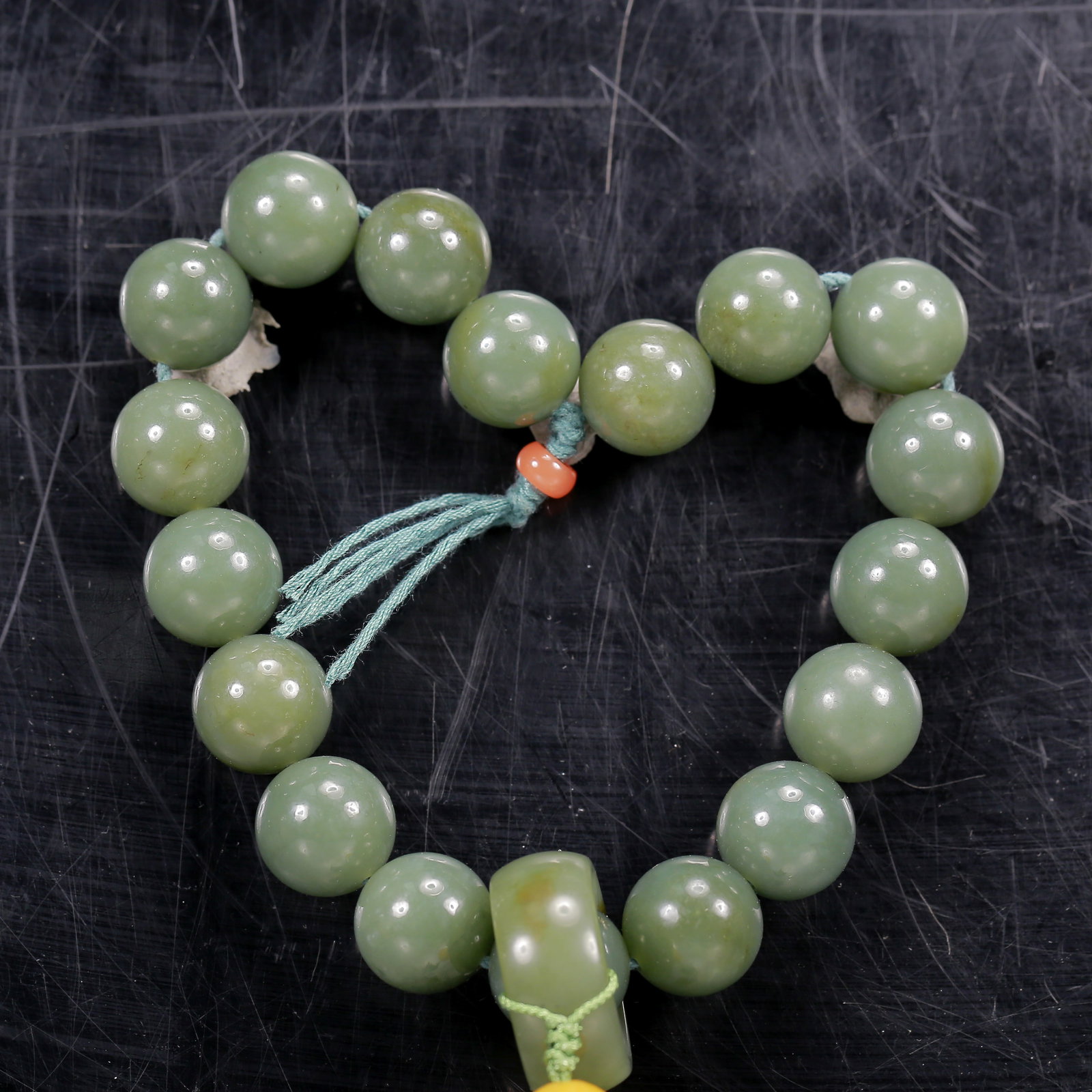 An Exquisite Jasper Bracelets - 2