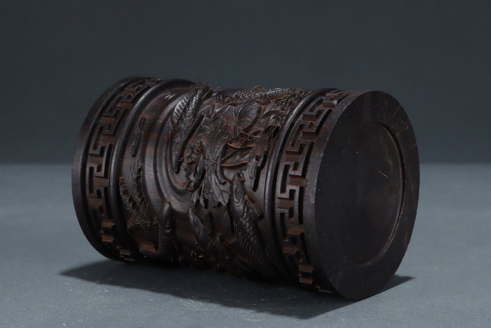 A Rare Eaglewood Fish Pattern Brush Pot - 7