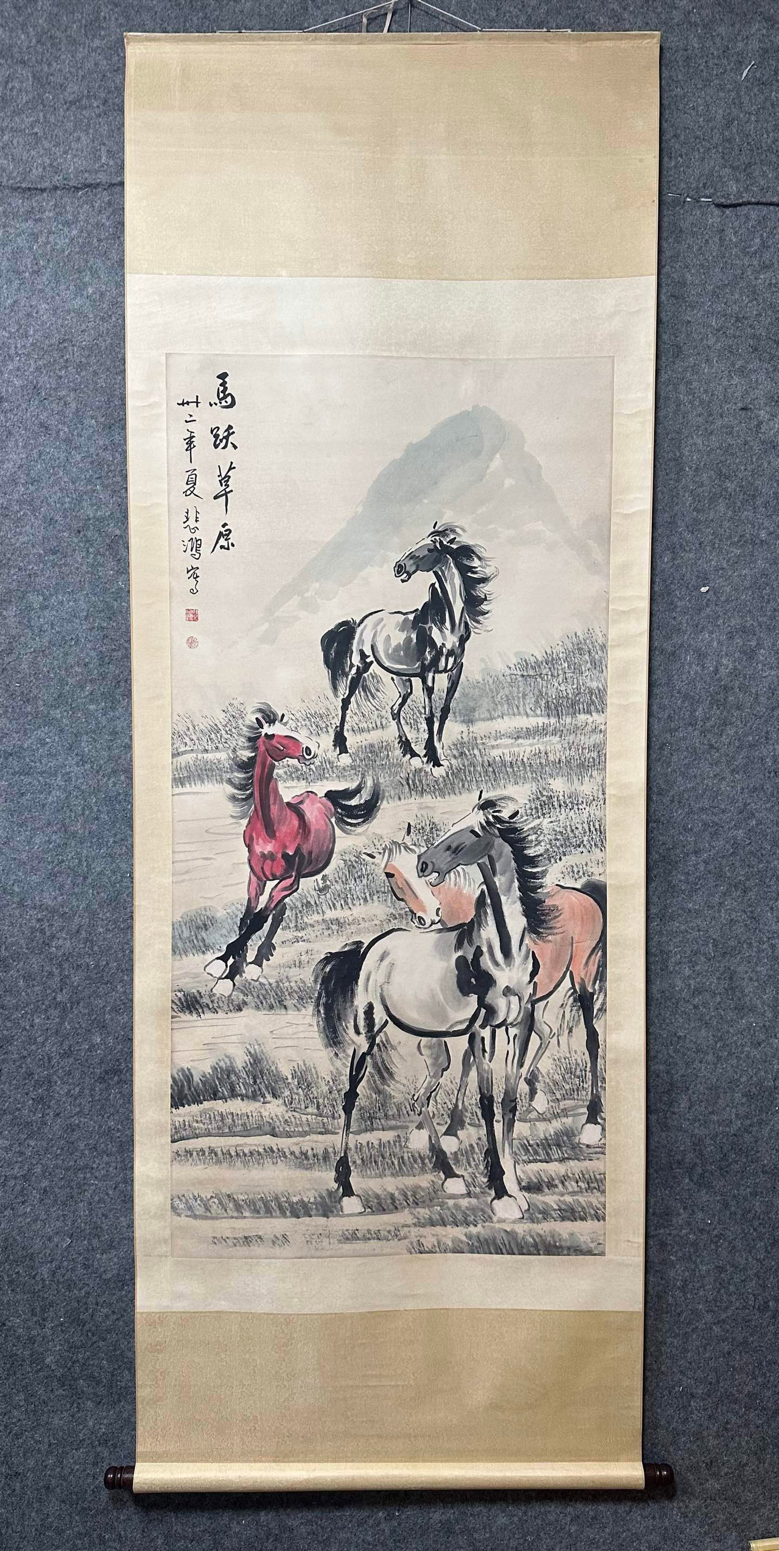 A Chinese Vertical Scroll Ink Painting of Horse on Paper: A Chinese Vertical Scroll Ink Painting of Horse on Paper,Xu Beihong,Size:26.4inx53.9in 一幅中国水墨骏马画立轴,徐悲鸿