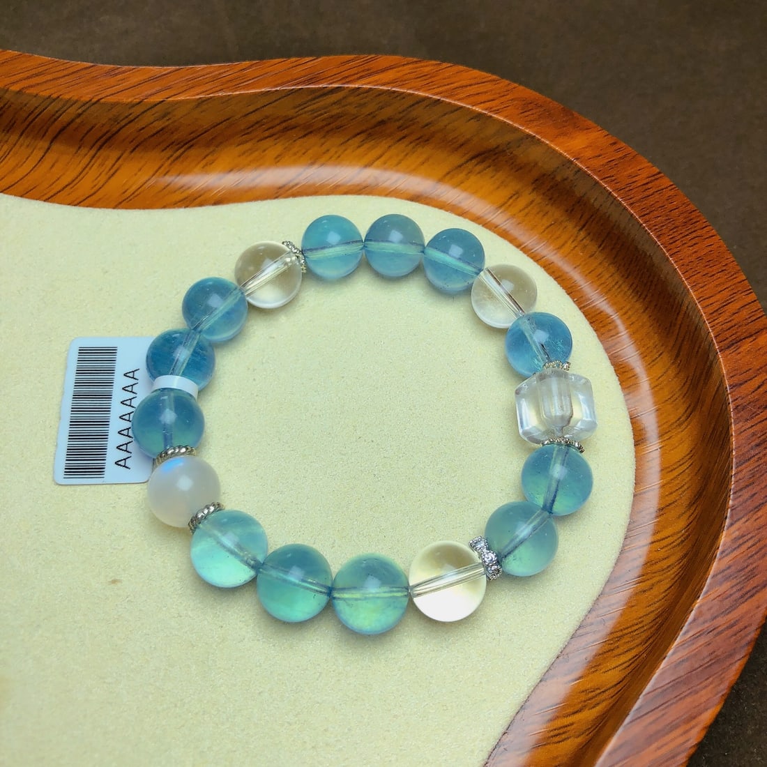 An Exquisite Aquamarine Bracelet: An Exquisite Aquamarine Bracelet,Size:0.4in,Weight:30.3g 海蓝宝手串