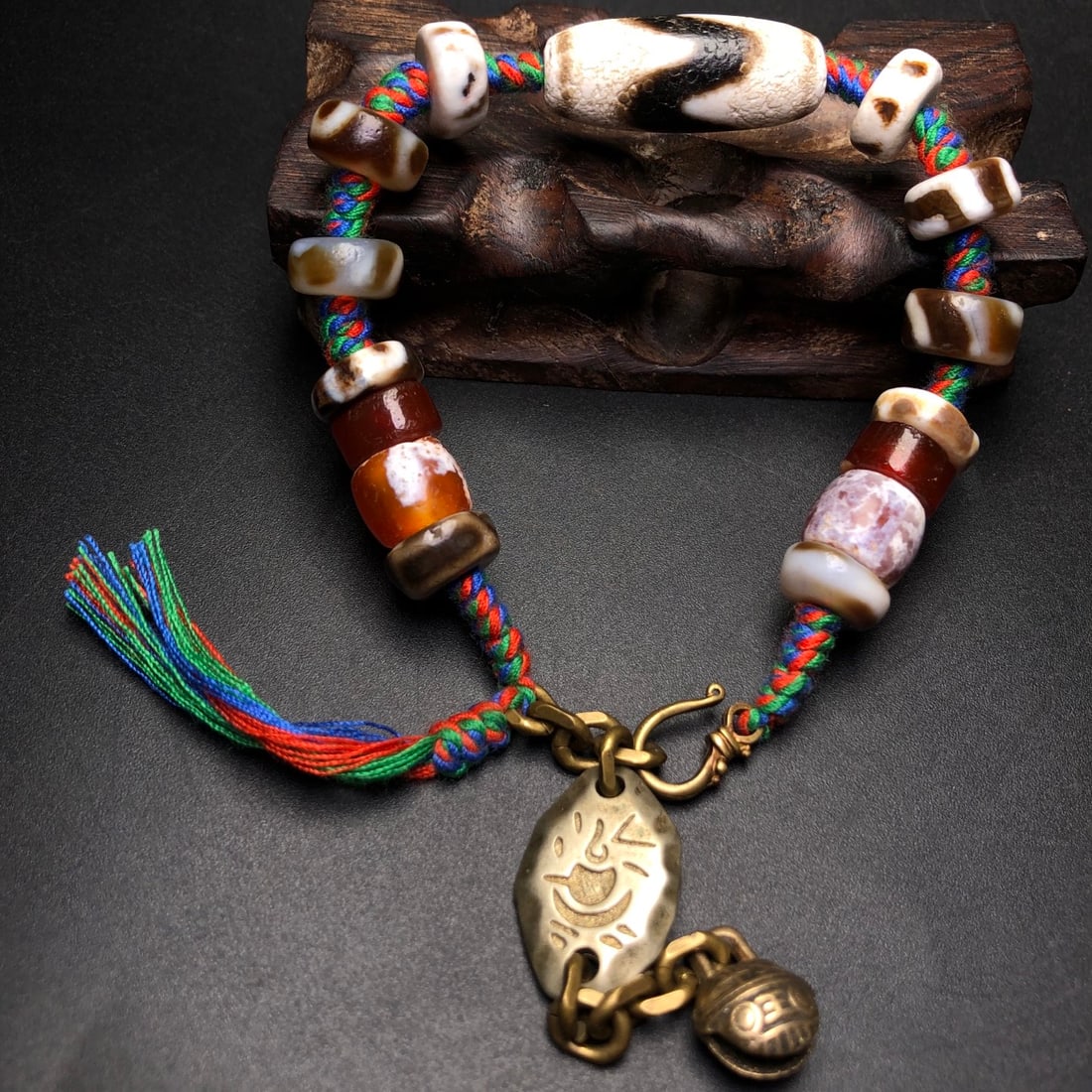 A Precious Agate Bracelets - 3