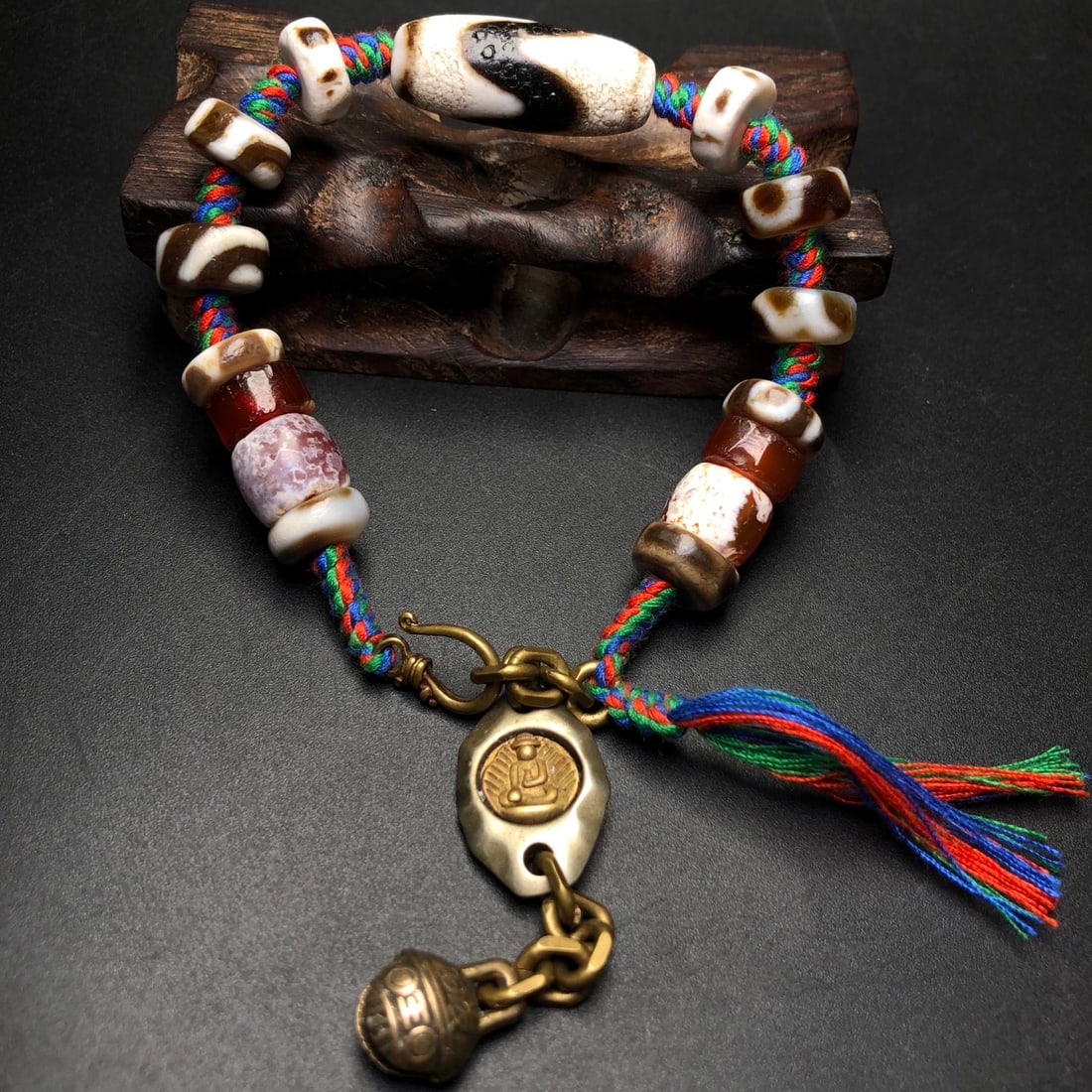 A Precious Agate Bracelets - 6