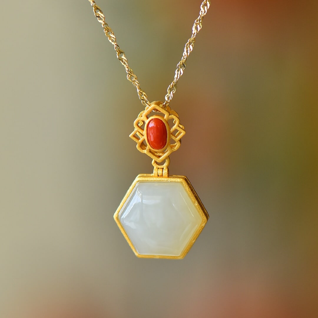 An Exquisite Sterling Silver-Gold Plated Inlaid White Jade Pendant: An Exquisite Sterling Silver-Gold Plated Inlaid White Jade Pendant 纯银镀金镶白玉吊坠