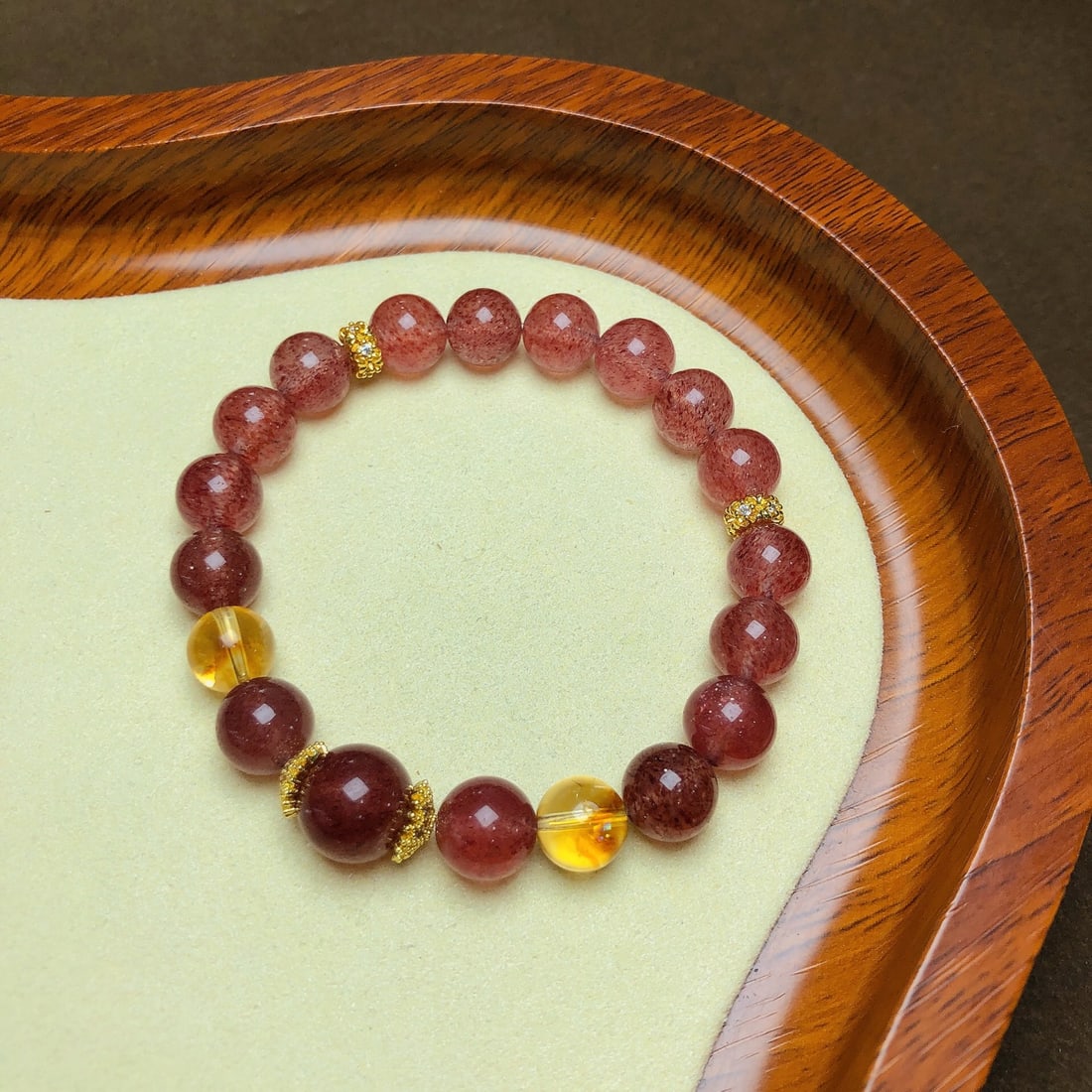 An Exquisite Crystal Bracelets - 8
