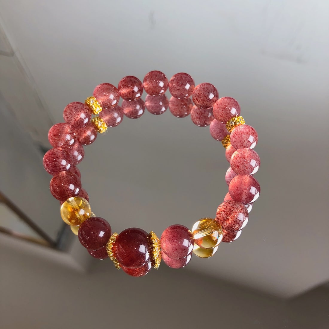 An Exquisite Crystal Bracelets - 9