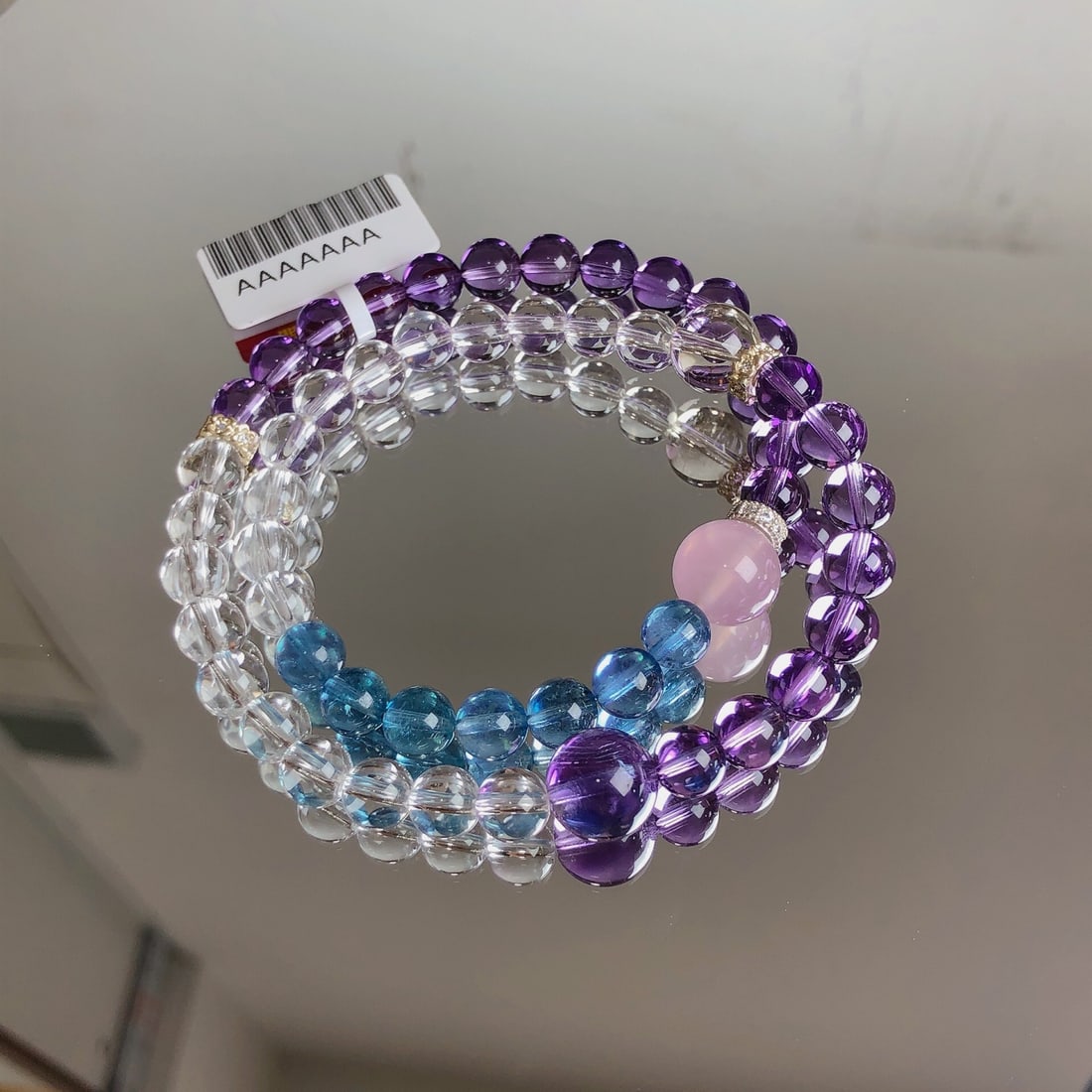 An Exquisite Crystal Bracelet - 2