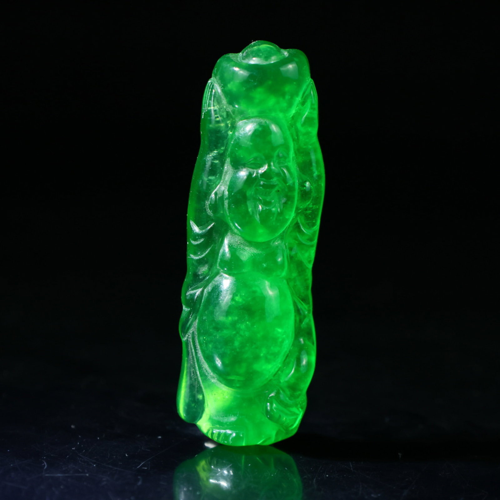 An Exquisite Statue of Maitreya Buddha Pendant: An Exquisite Statue of Maitreya Buddha Pendant,Size:2.8inx1.3inx0.5in 一个精美的弥勒佛吊坠