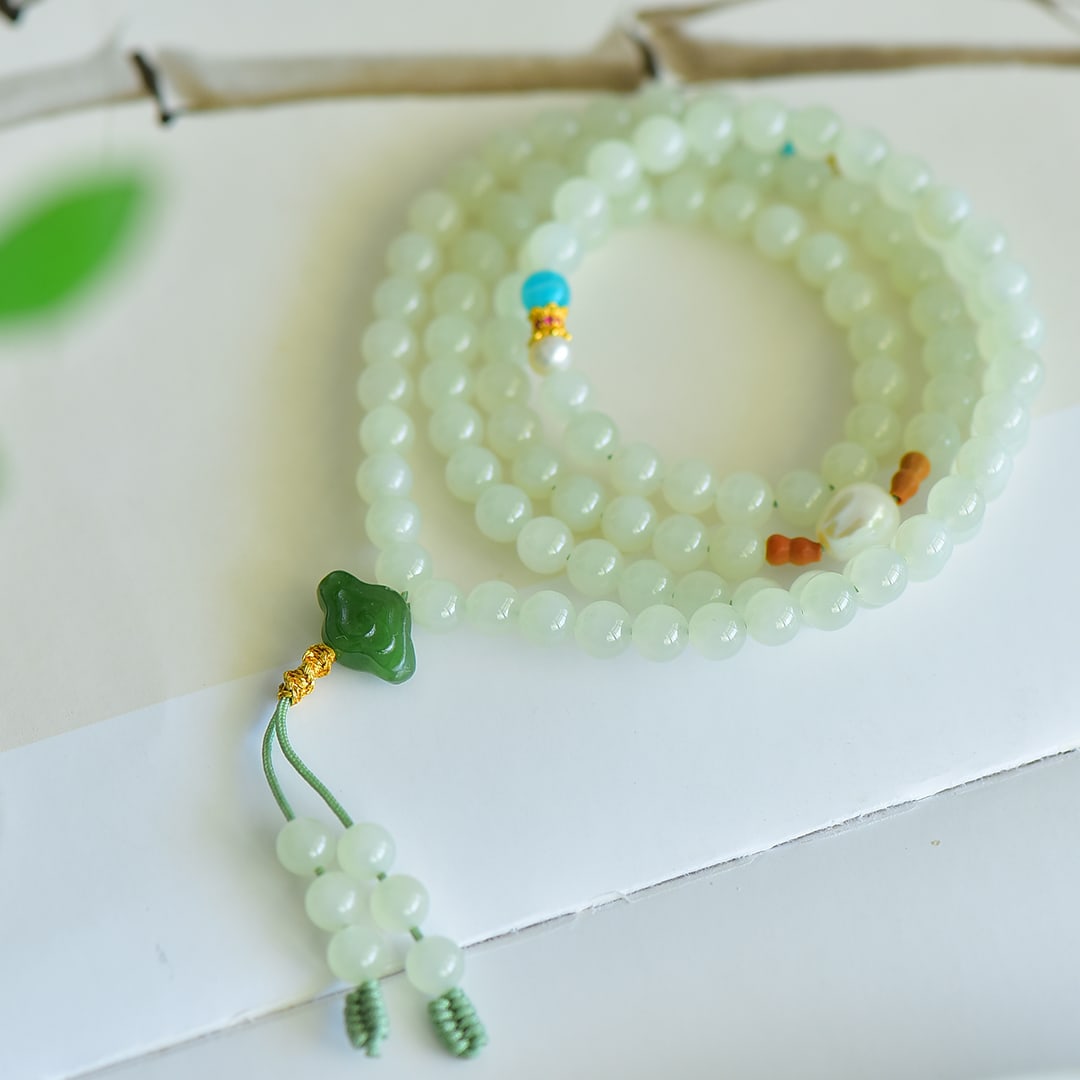 An Exquisite White Jade Bracelets - 3